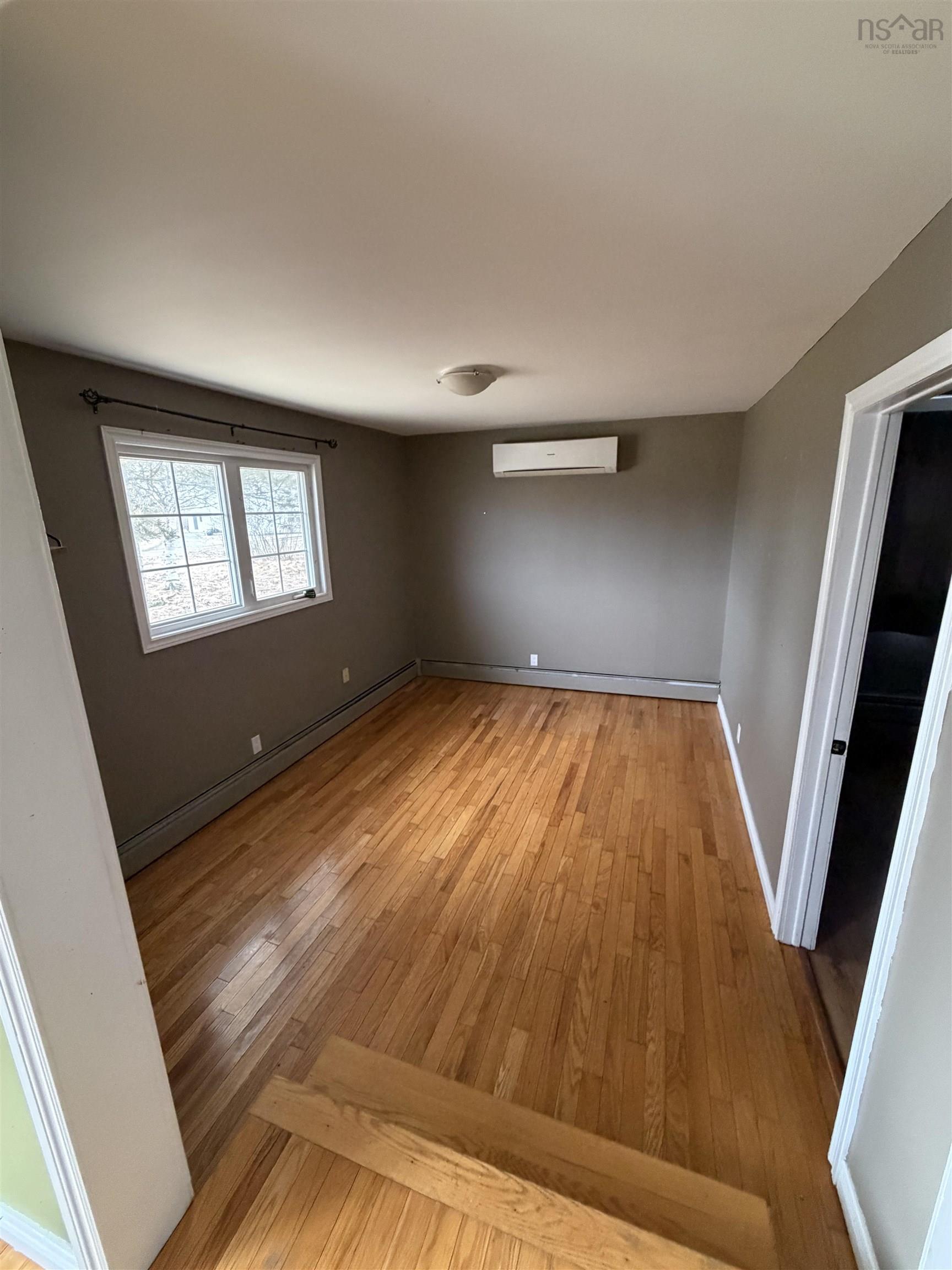 $259,000.00: 4 Emery Lane, Glace Bay