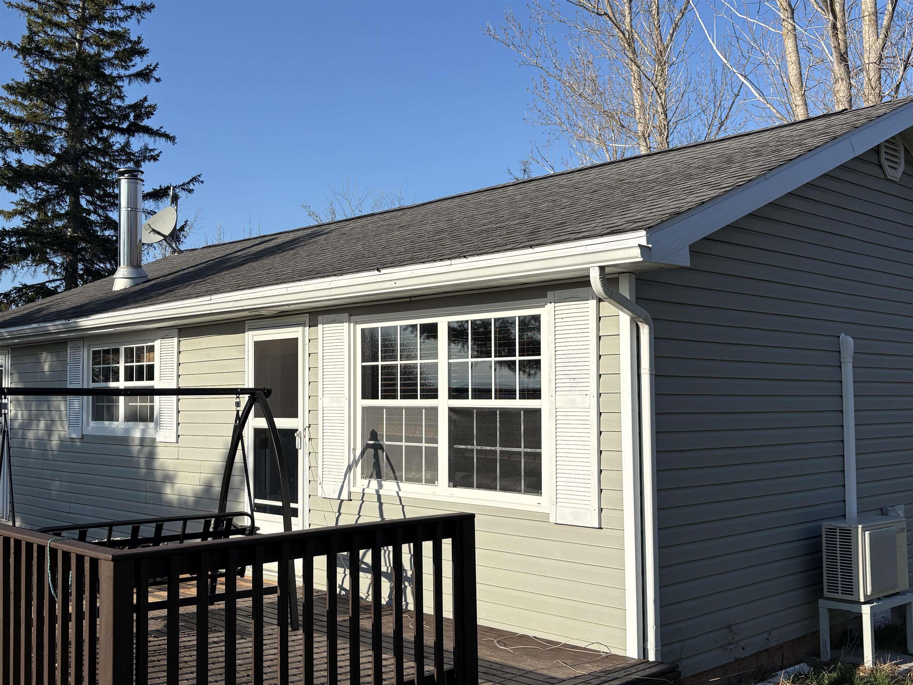 $299,000.00: 200 Lighthouse Lane, Wallace