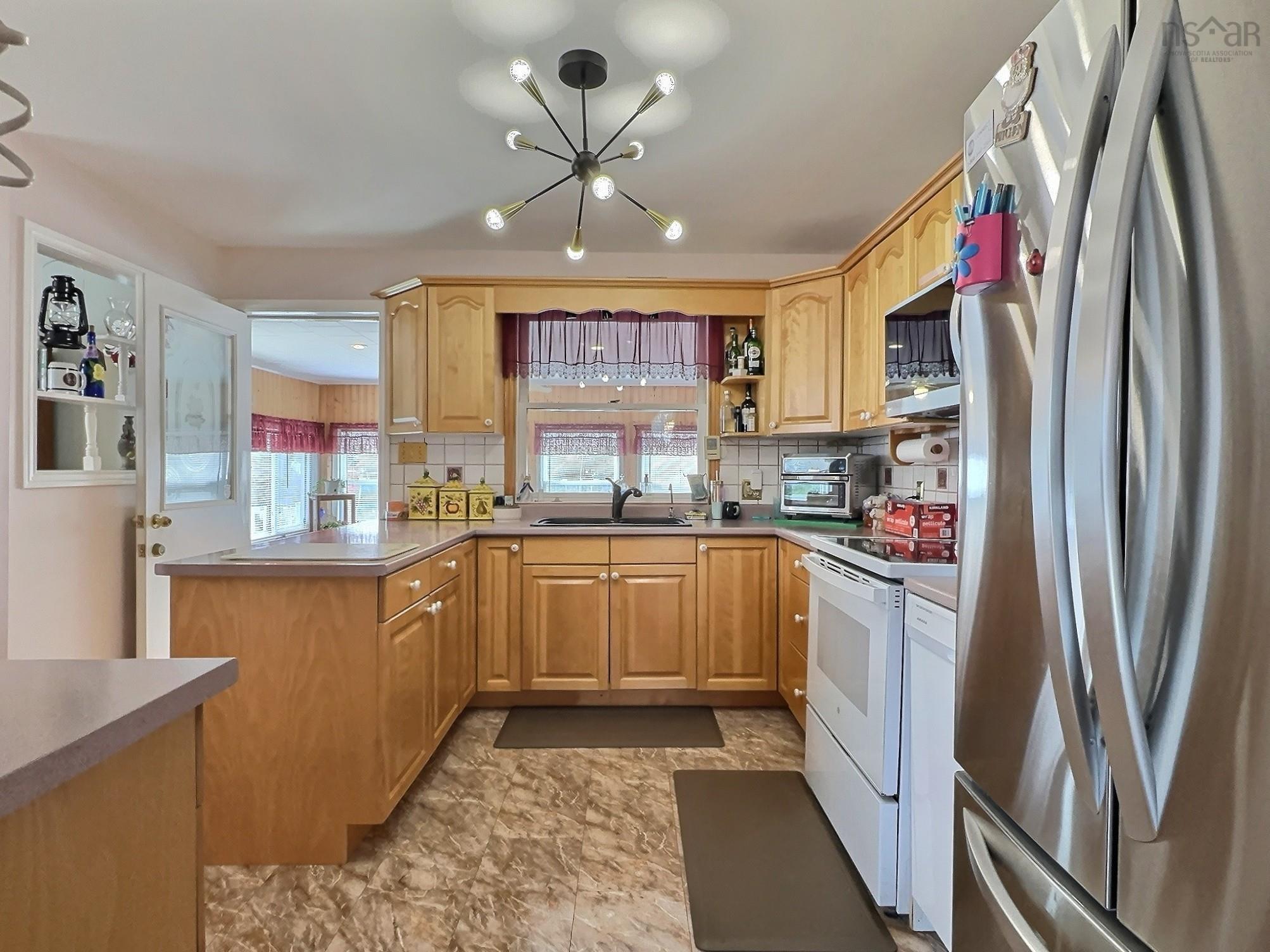 $469,000.00: 230 Salmon River Road, Valley