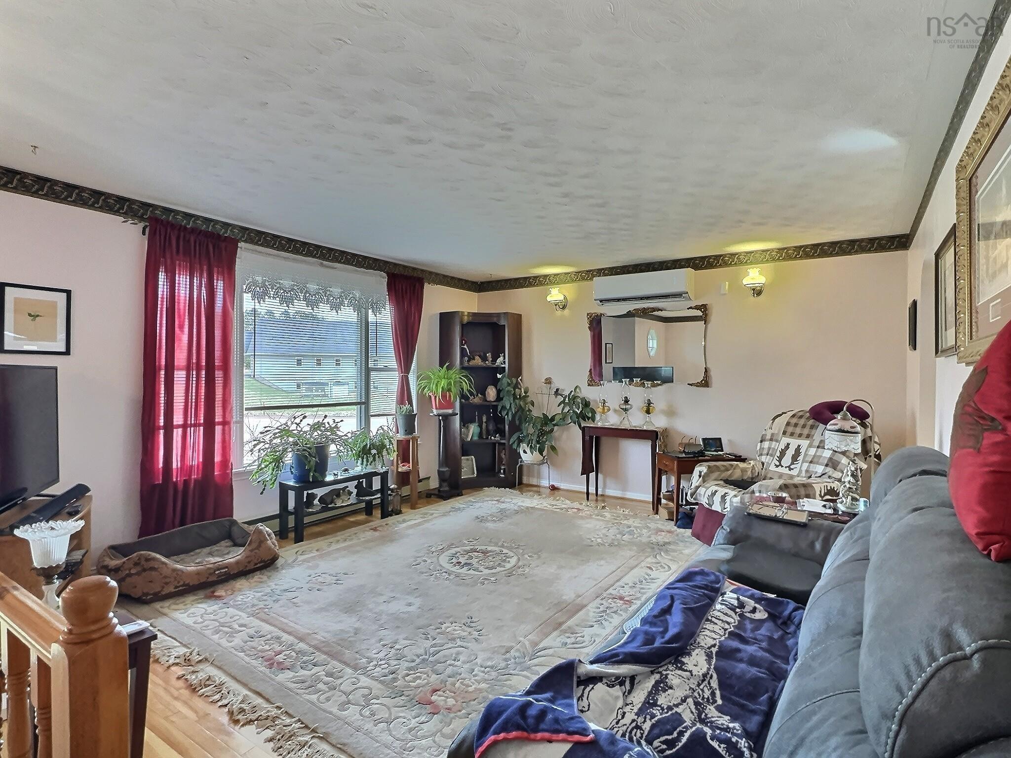 $469,000.00: 230 Salmon River Road, Valley