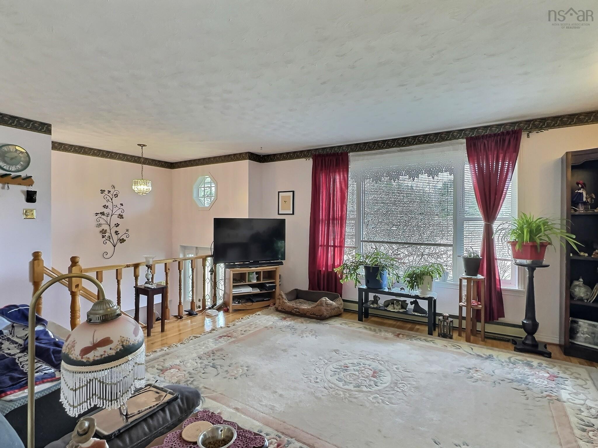 $469,000.00: 230 Salmon River Road, Valley