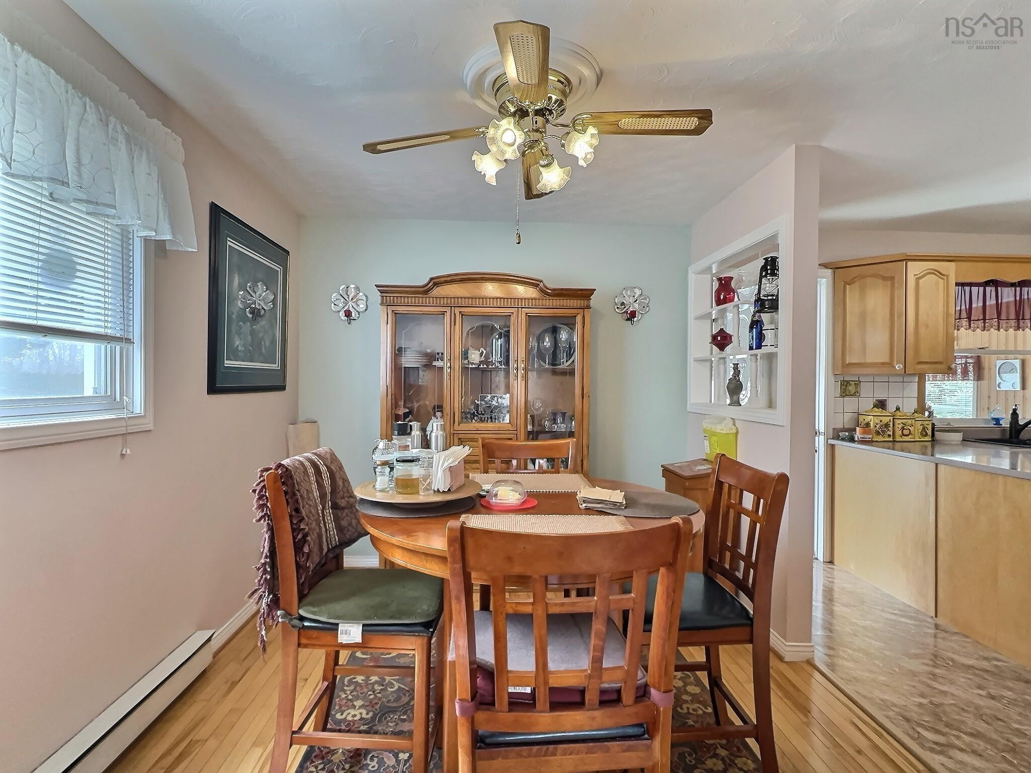 $469,000.00: 230 Salmon River Road, Valley