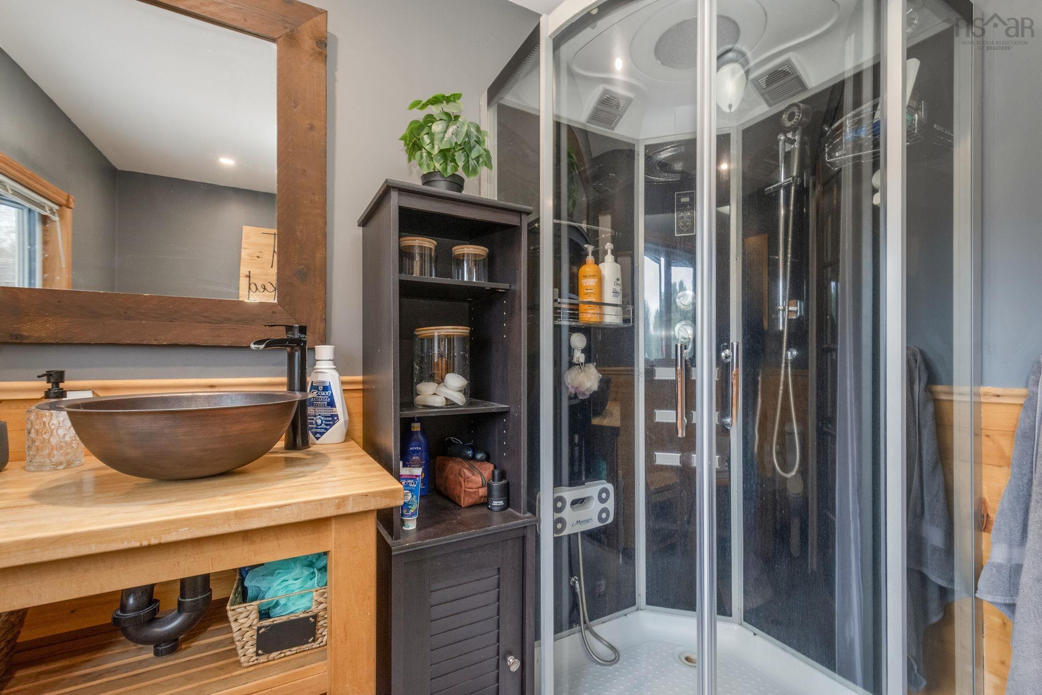 $520,000.00: 61 Aldred Road, Wilmot