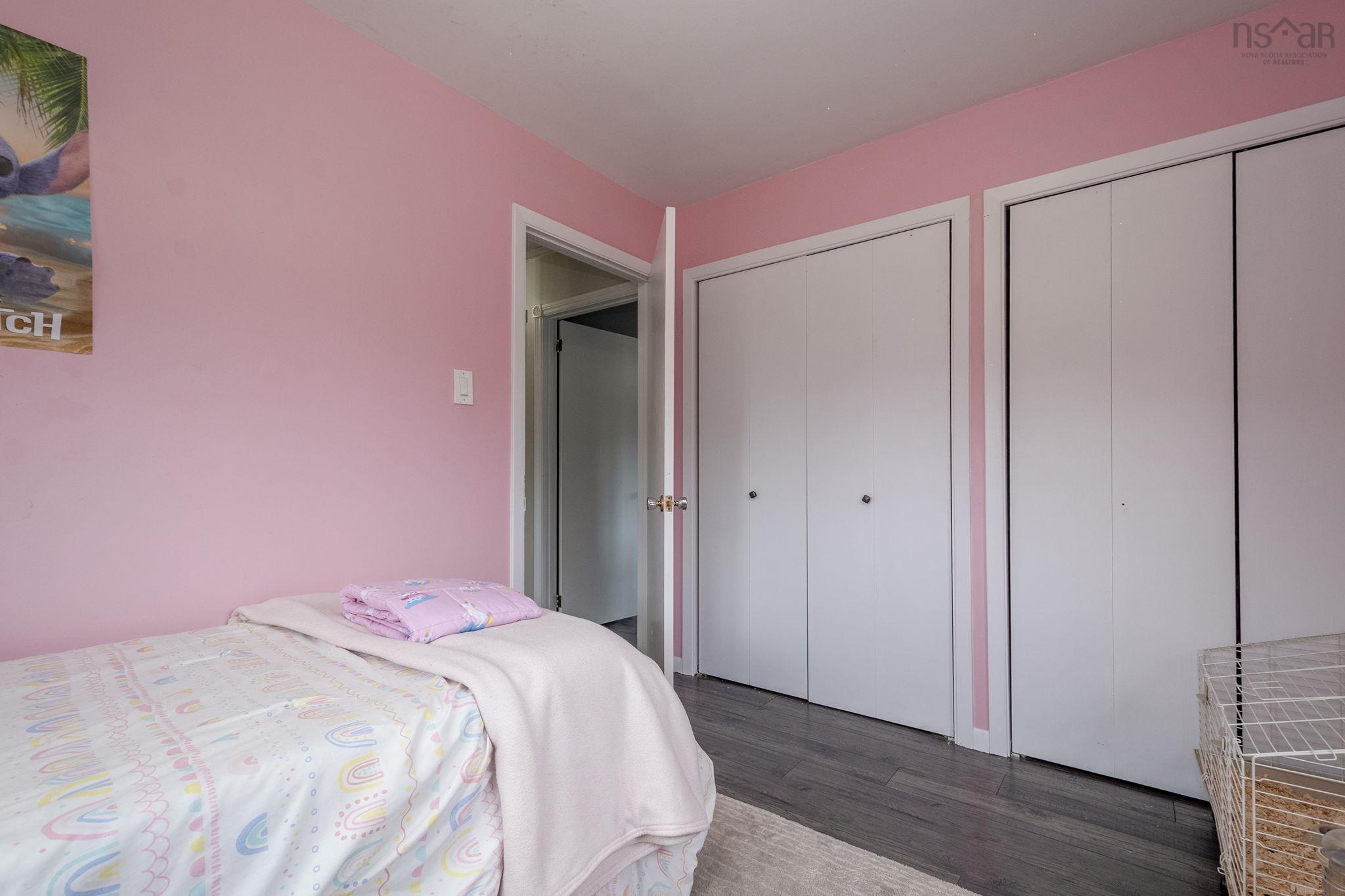 $520,000.00: 61 Aldred Road, Wilmot