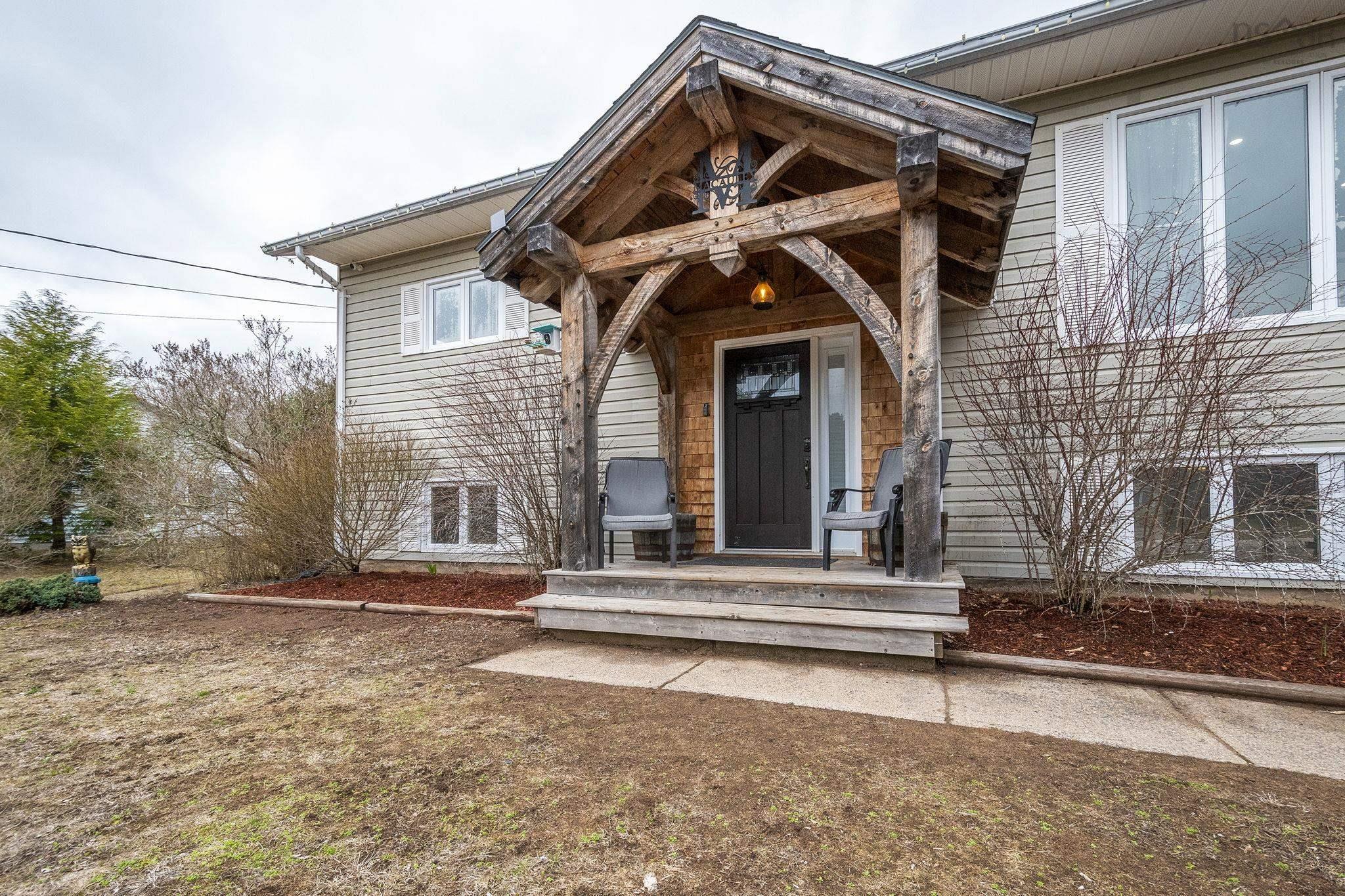 $520,000.00: 61 Aldred Road, Wilmot