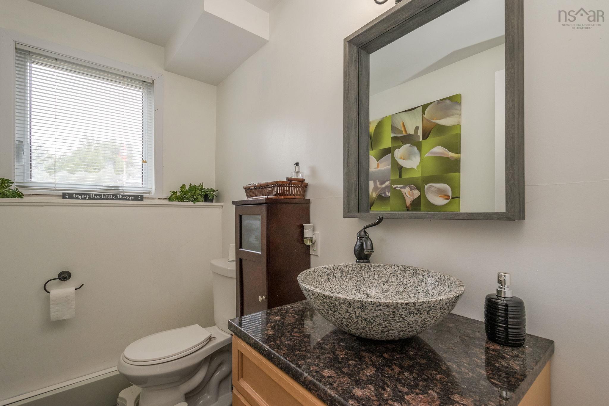 $520,000.00: 61 Aldred Road, Wilmot