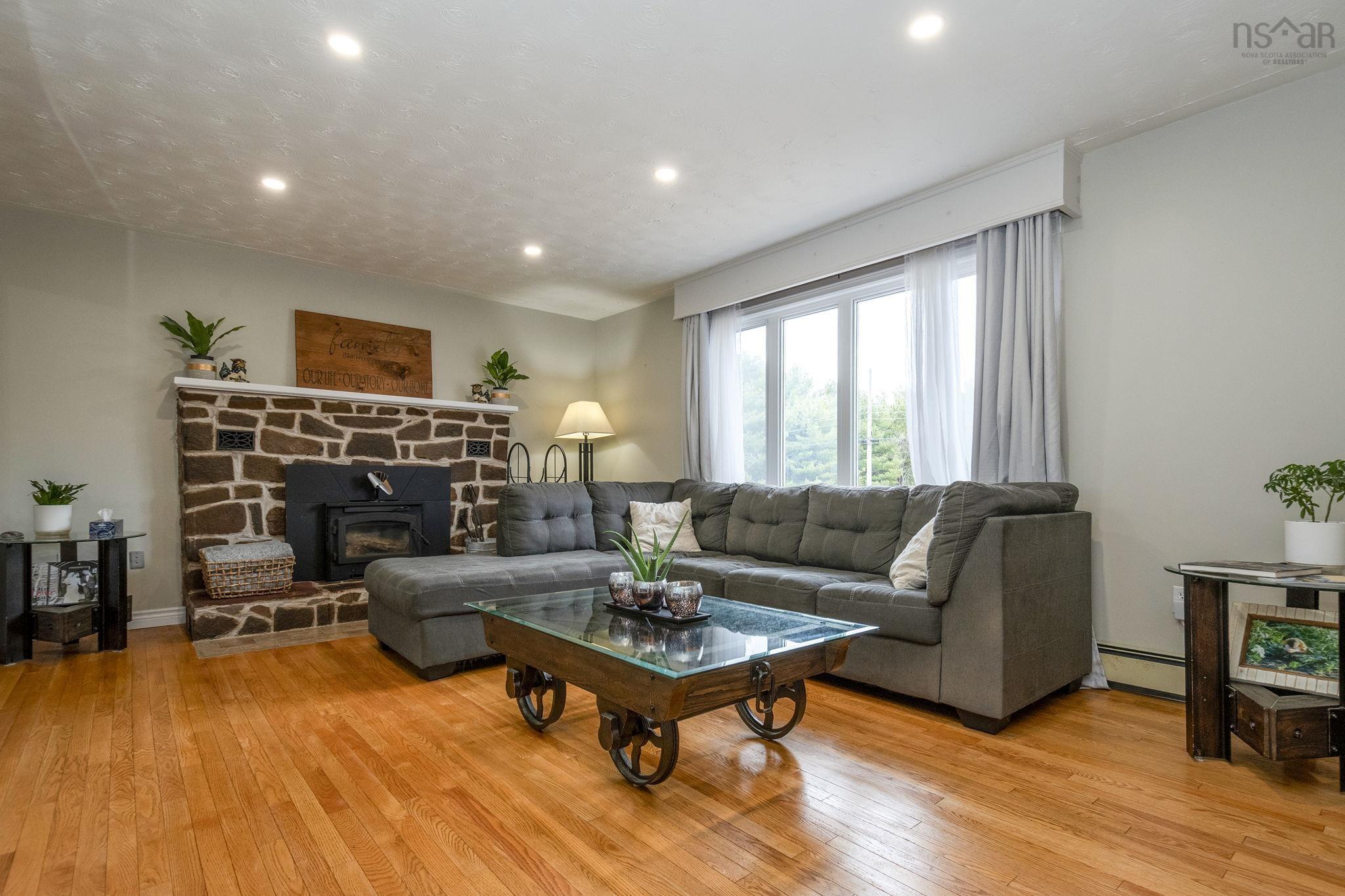 $520,000.00: 61 Aldred Road, Wilmot