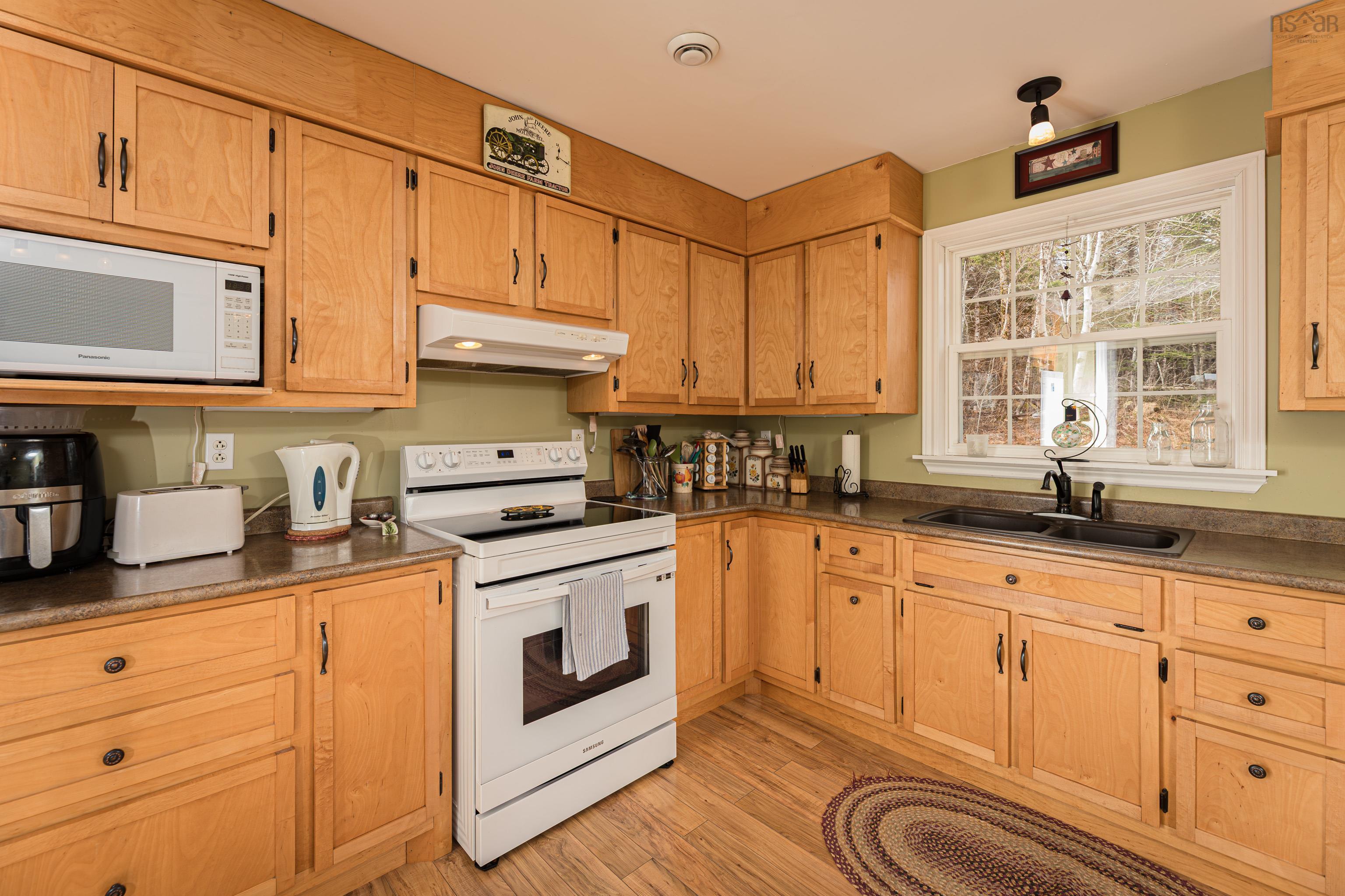 $499,900.00: 1339 Stewiacke Road, Lansdowne Station