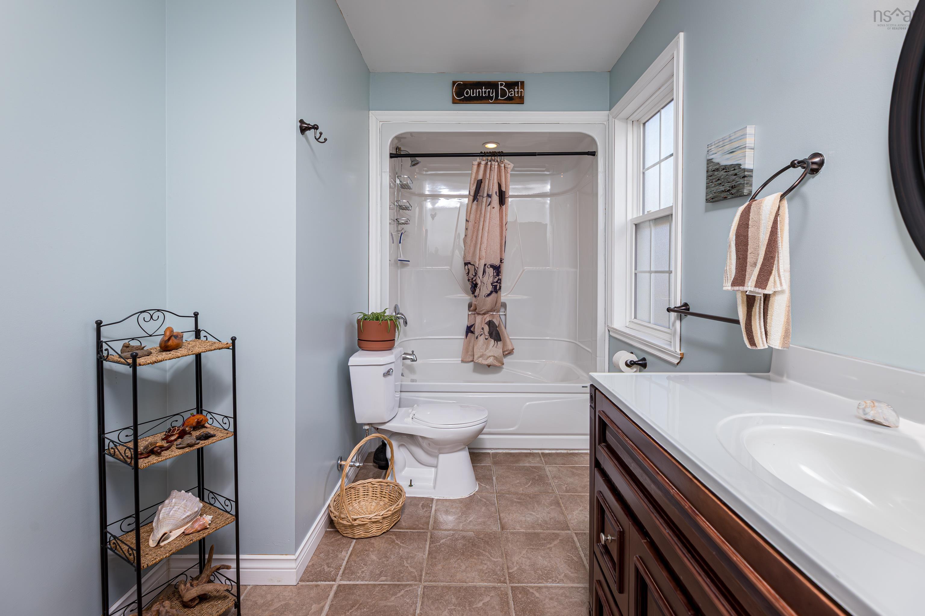 $499,900.00: 1339 Stewiacke Road, Lansdowne Station