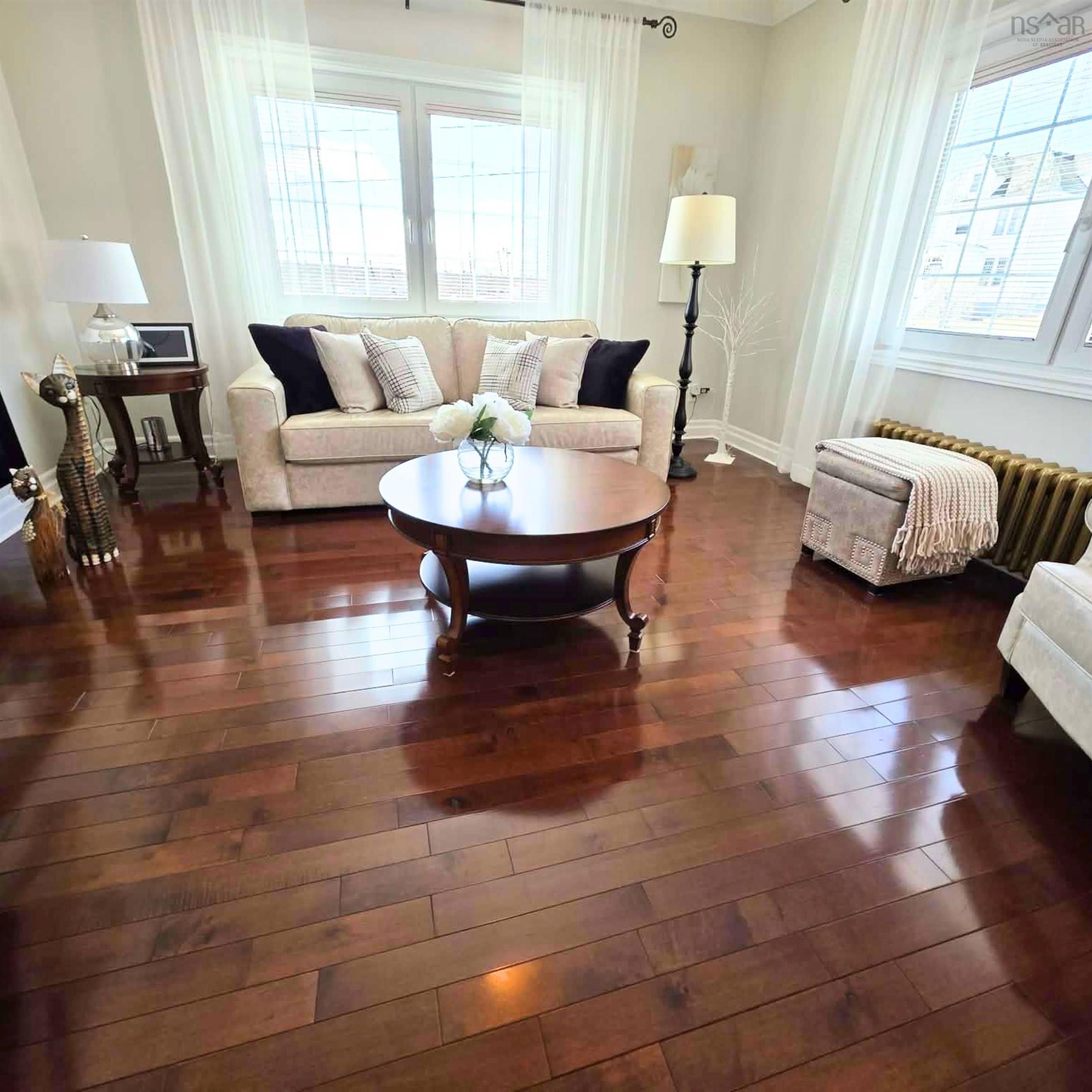 $339,000.00: 280 Convent Street, New Waterford