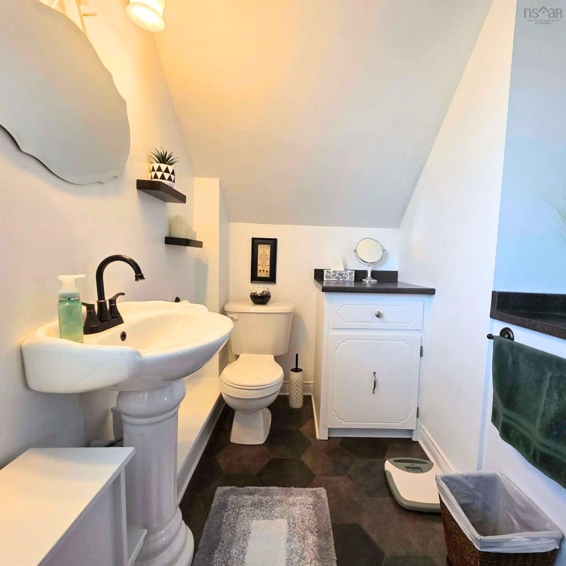 $339,000.00: 280 Convent Street, New Waterford