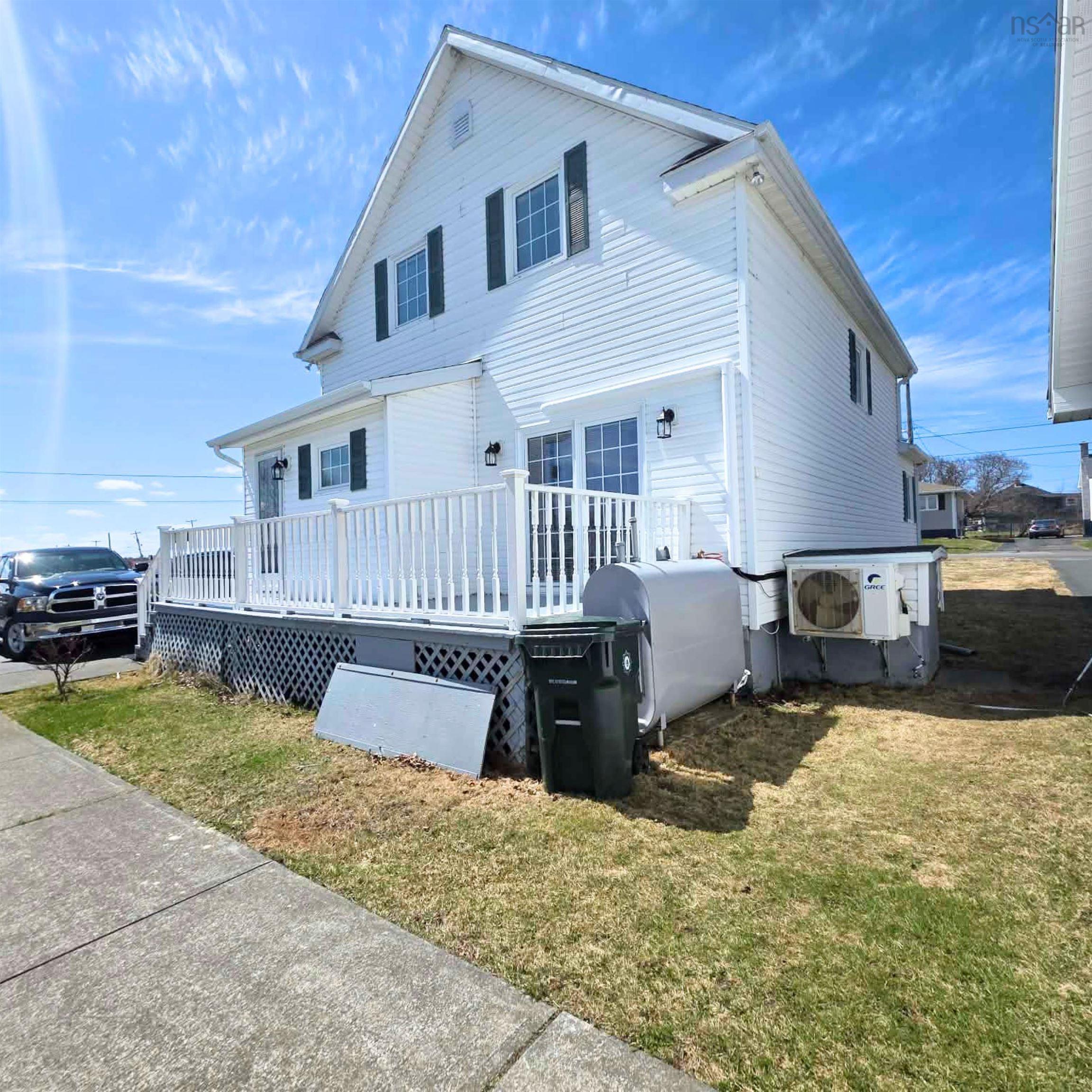 $339,000.00: 280 Convent Street, New Waterford