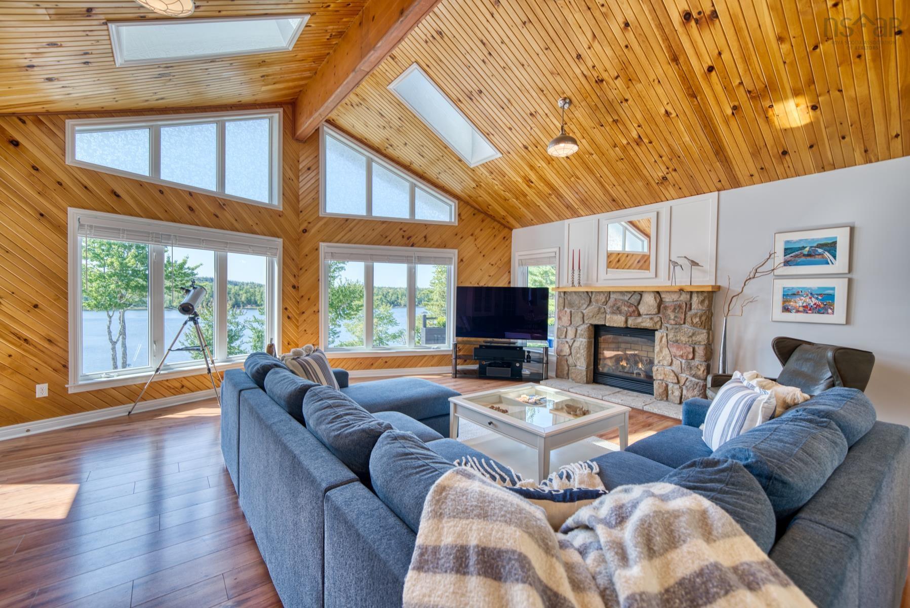 $917,000.00: 193 Red Tail Drive, Newburne