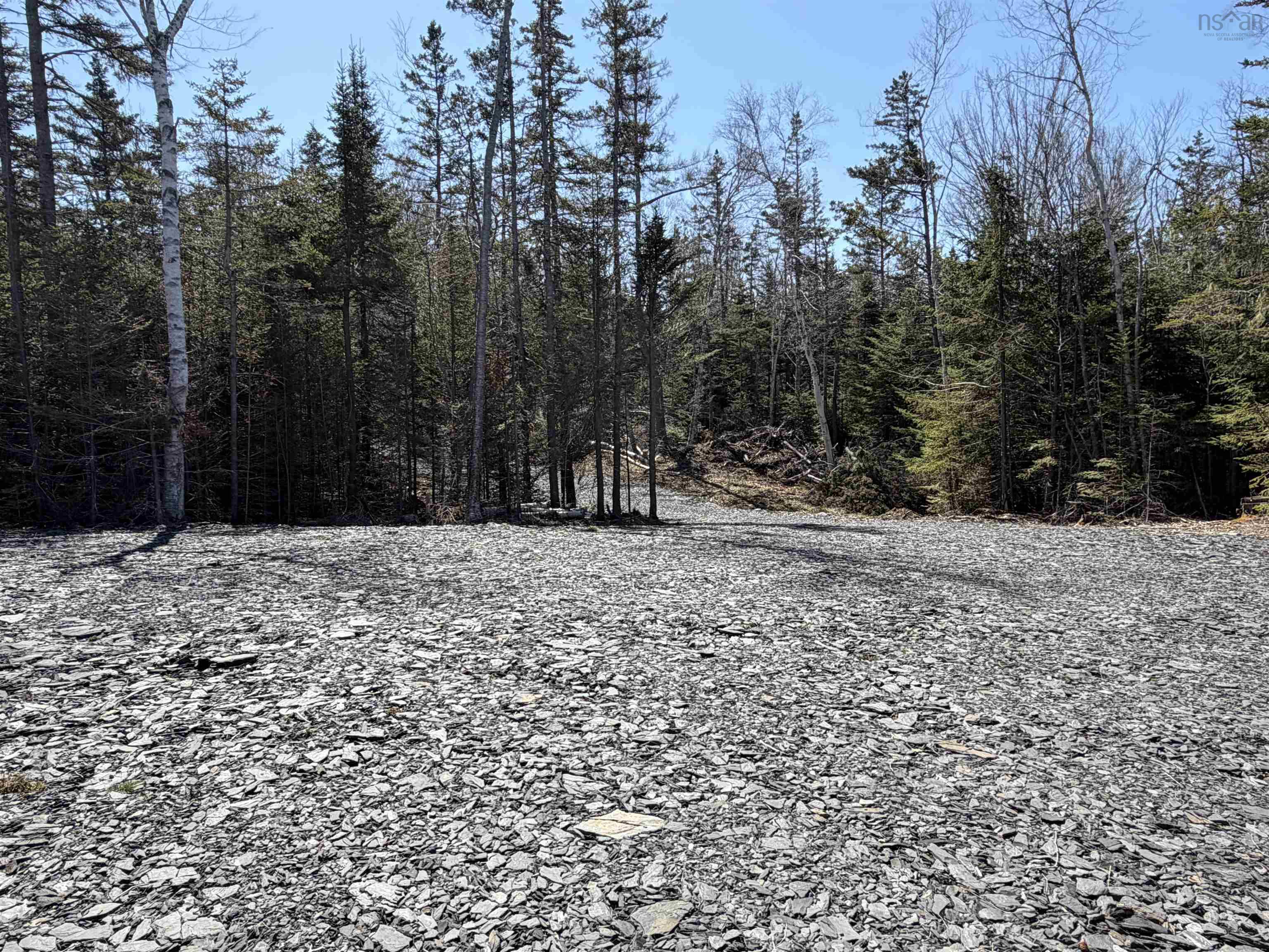 $199,900.00: 7645 215 Highway, Cambridge