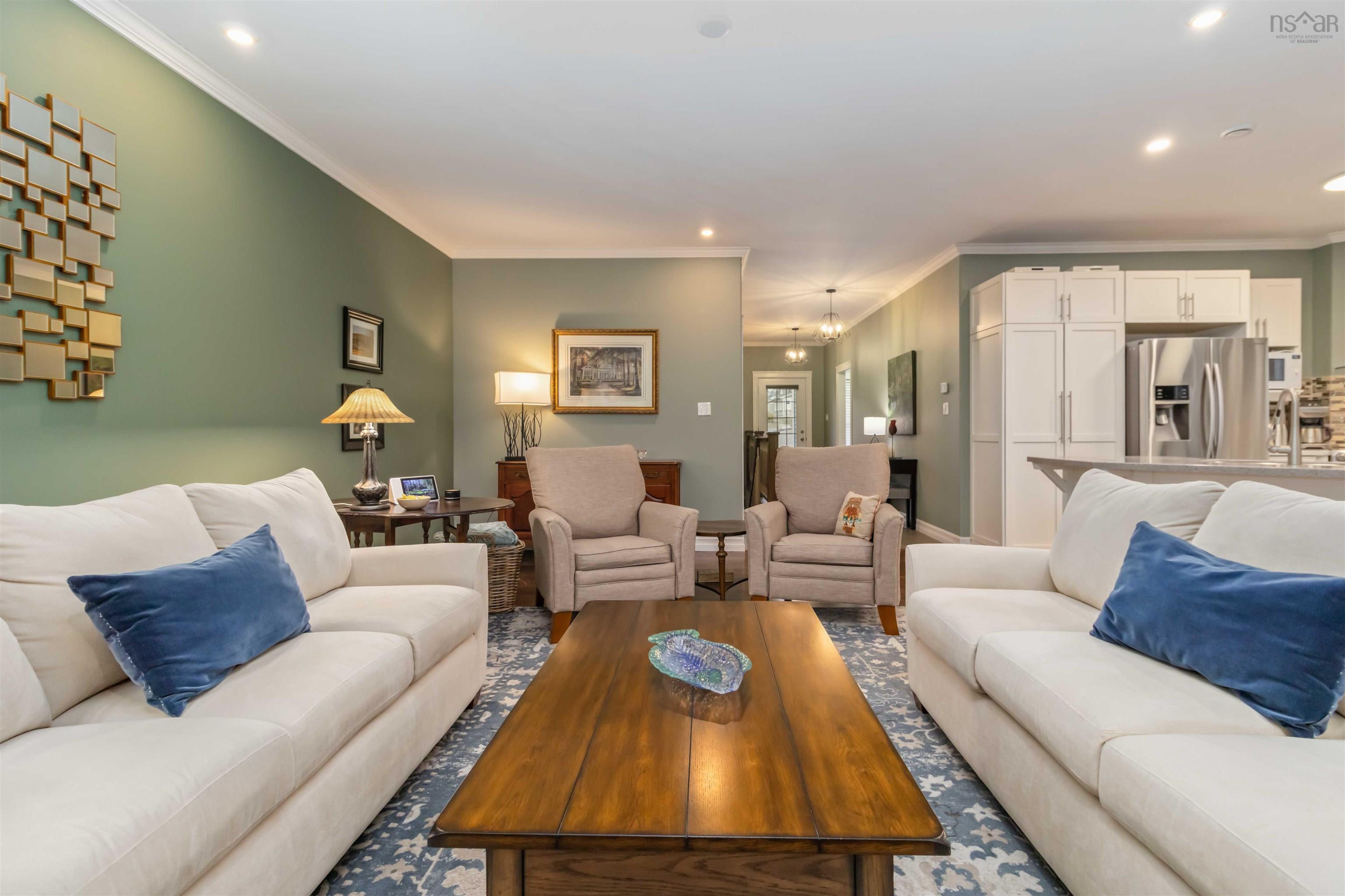 $775,900.00: 38 Roundhouse Drive, Bridgewater