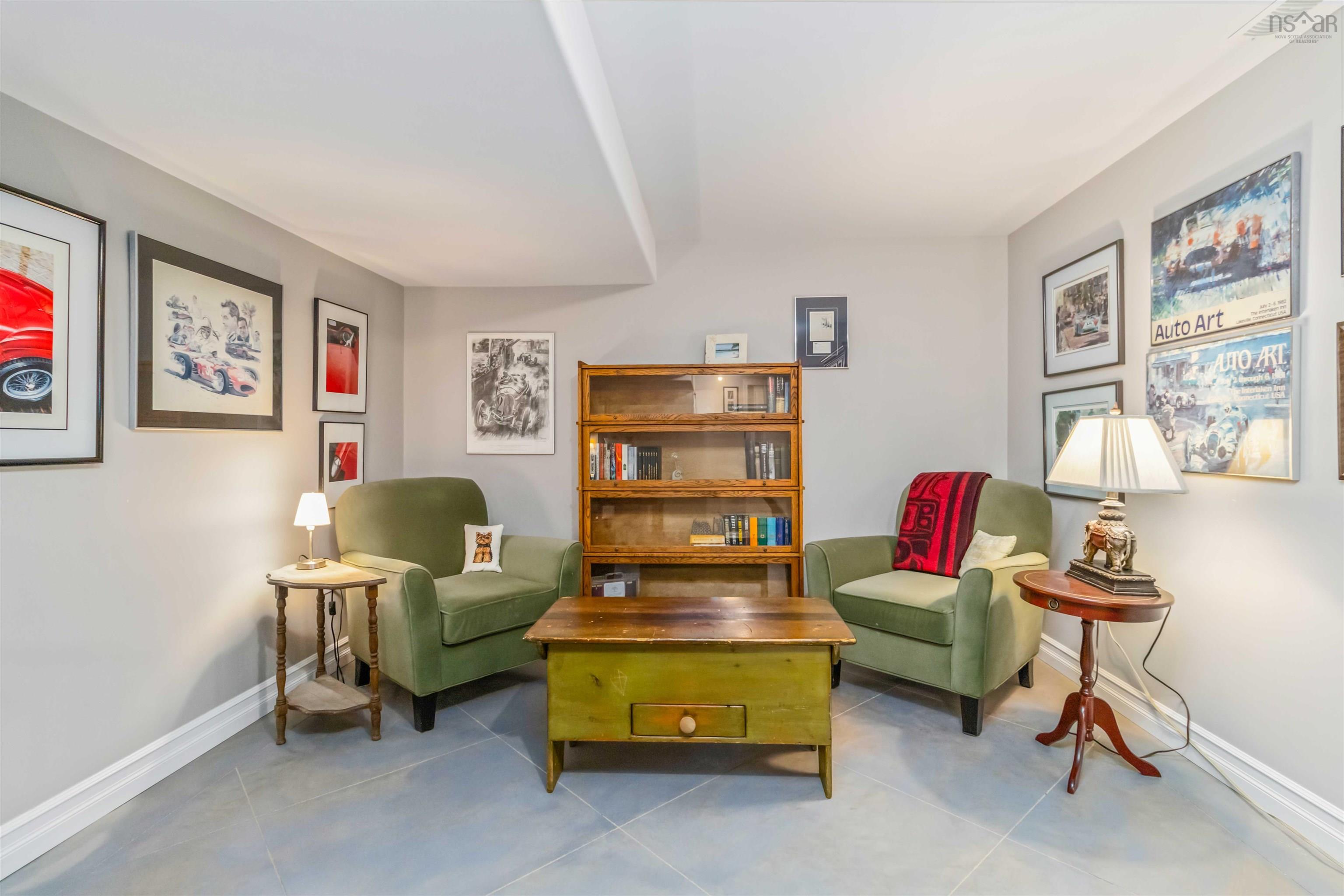 $775,900.00: 38 Roundhouse Drive, Bridgewater