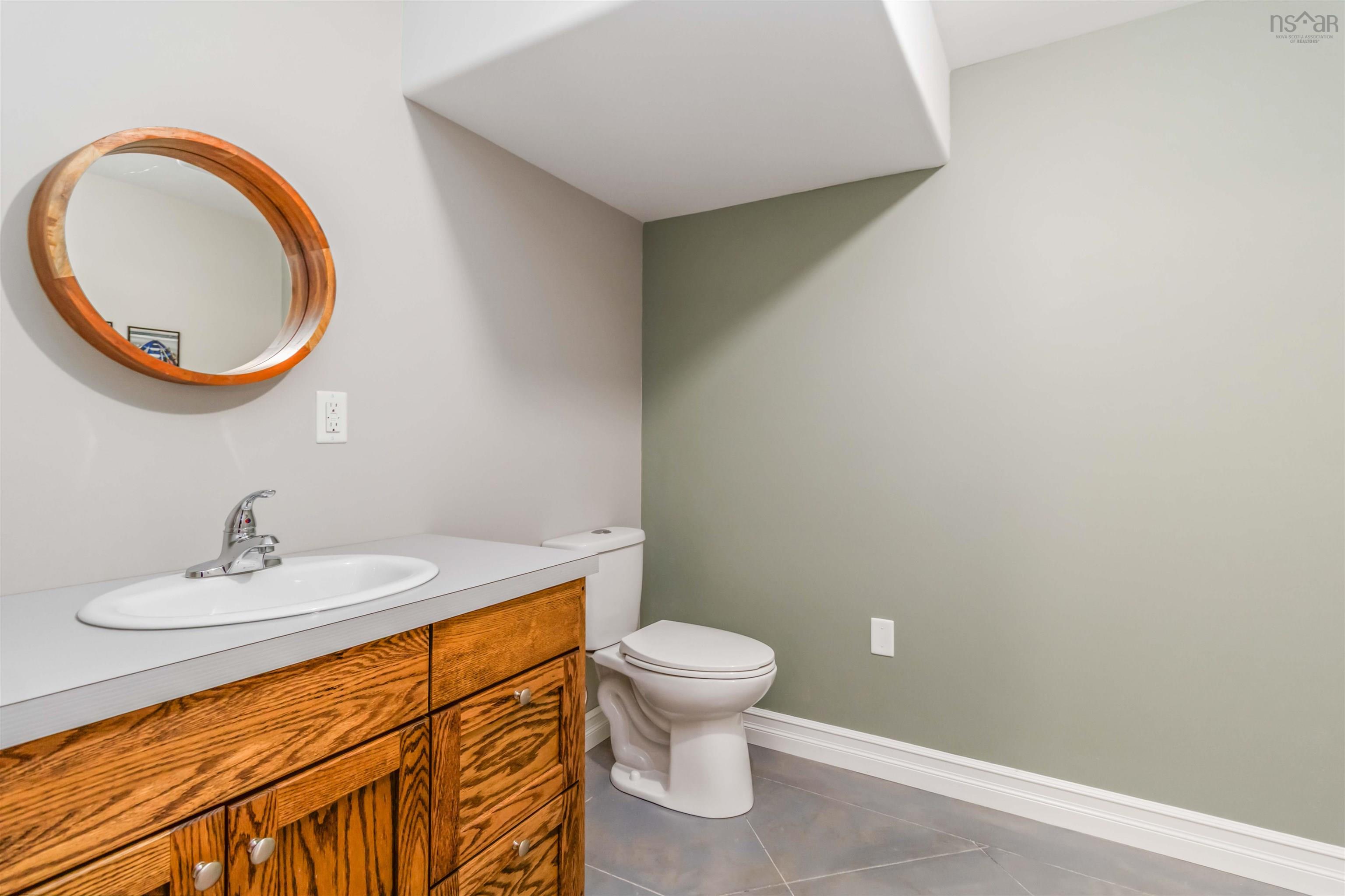 $775,900.00: 38 Roundhouse Drive, Bridgewater