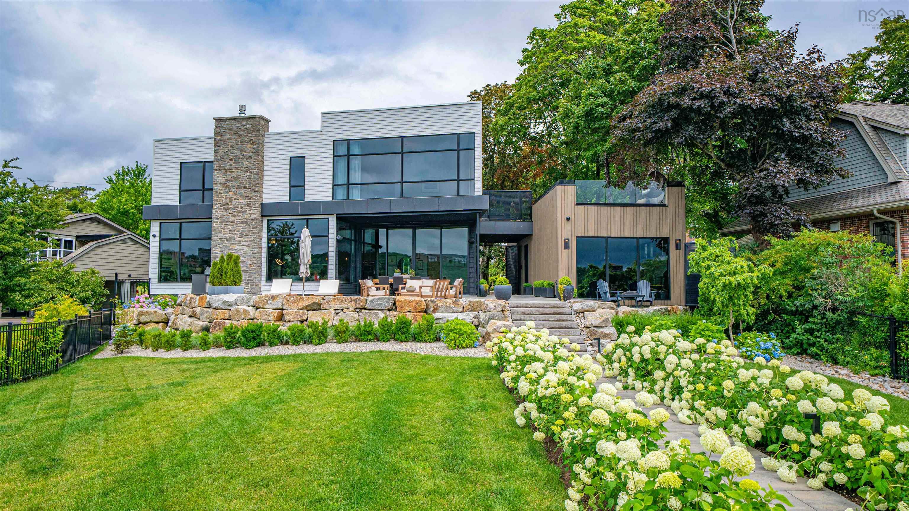 $7,500,000.00: 6944 Armview Avenue, Halifax