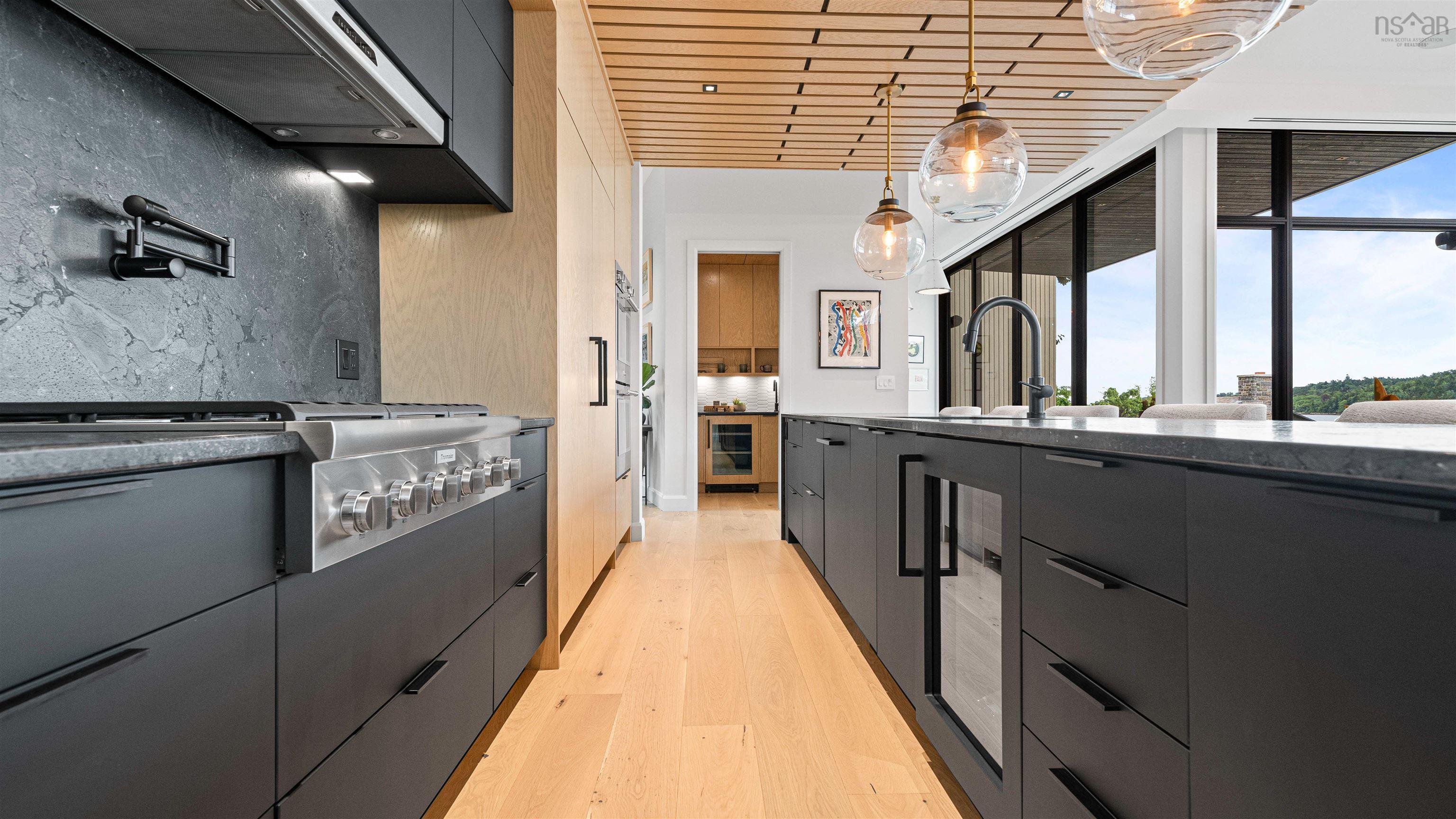 $7,500,000.00: 6944 Armview Avenue, Halifax