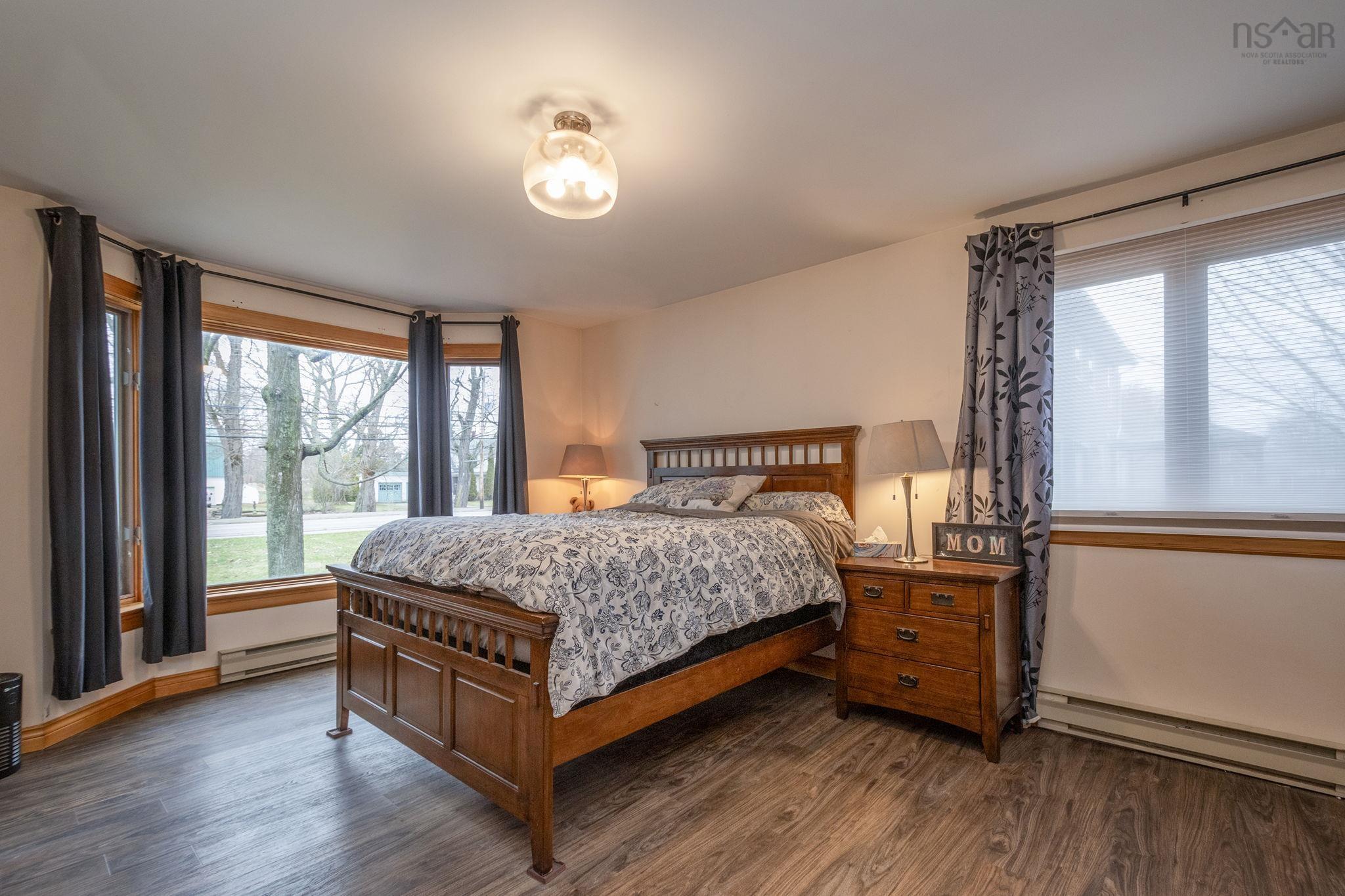 $459,000.00: 752 Main Street, Kingston