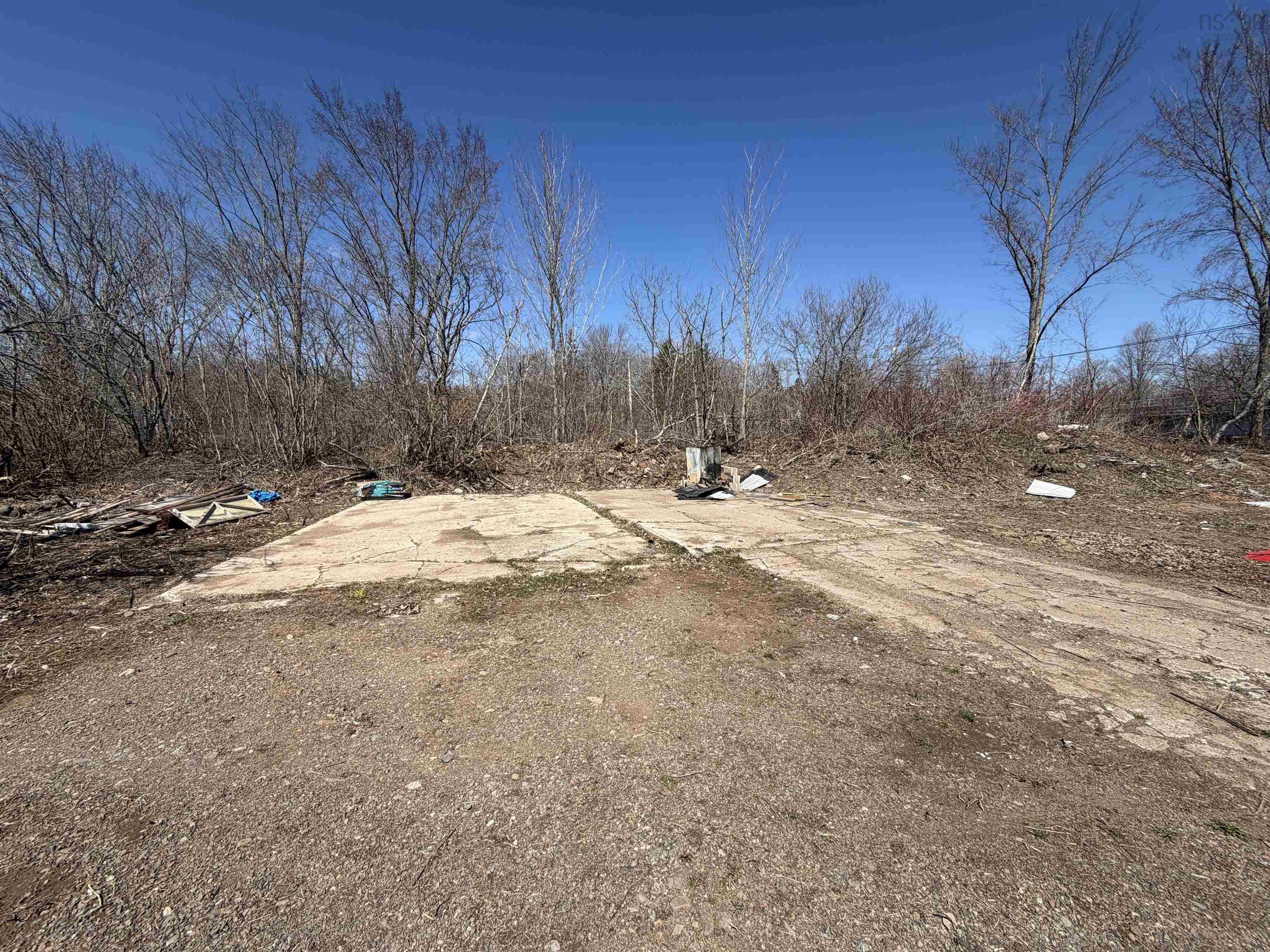 $39,900.00: 1103 Highway 311, North River