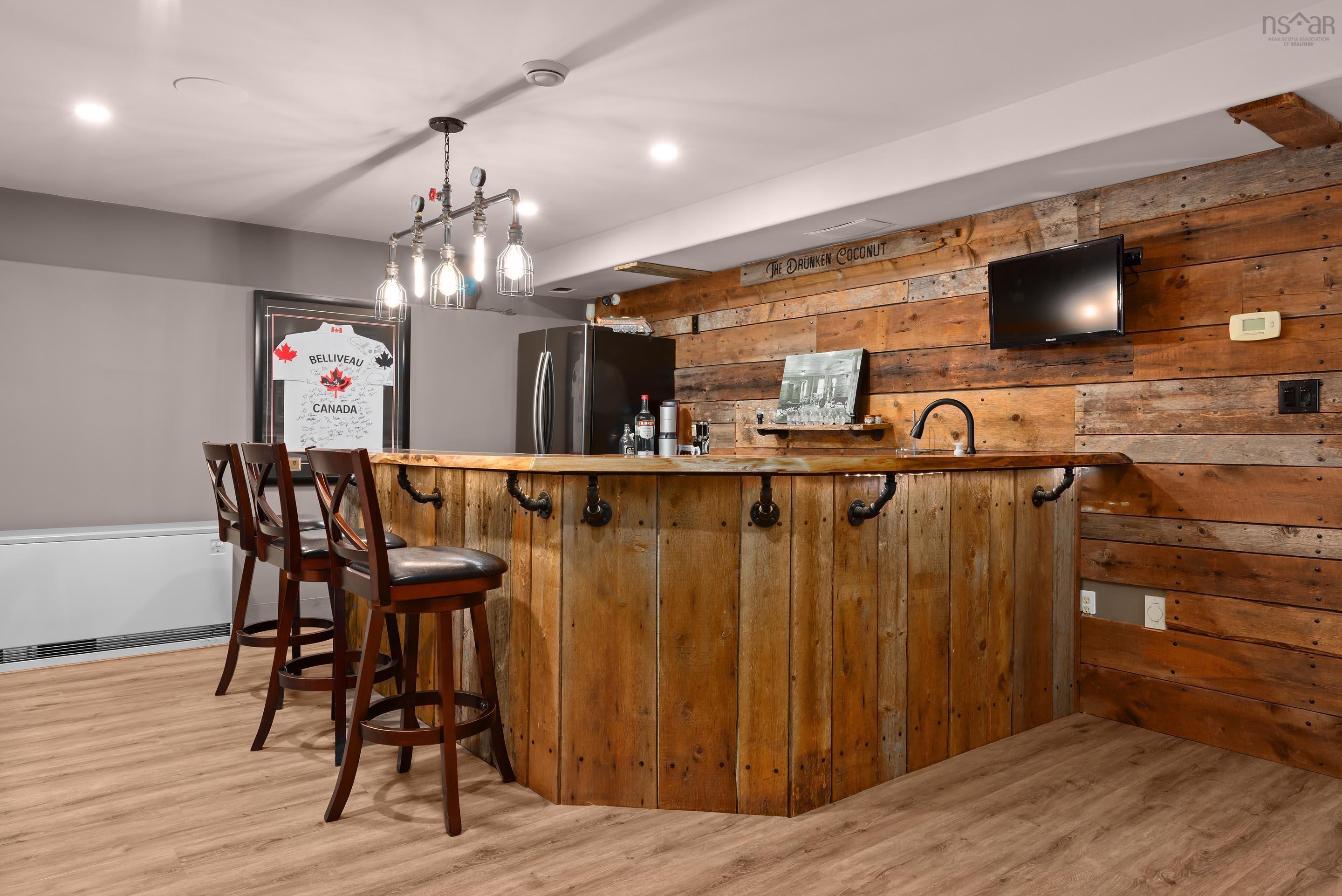 5706 Southwood Drive, Halifax Peninsula, NS (MLS 202608323)