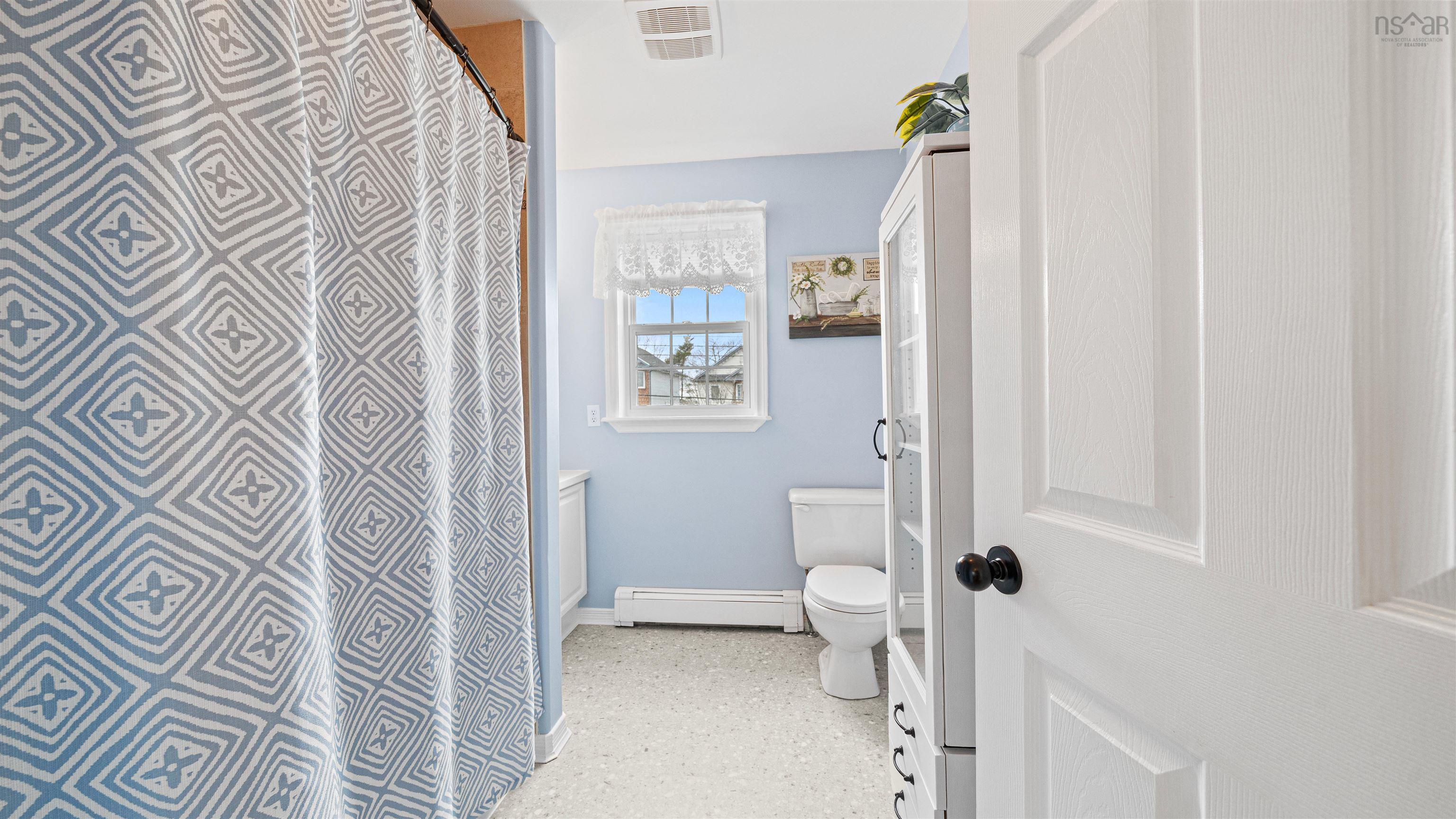 30 Glenbourne Court, Halifax, NS (MLS 202608328)