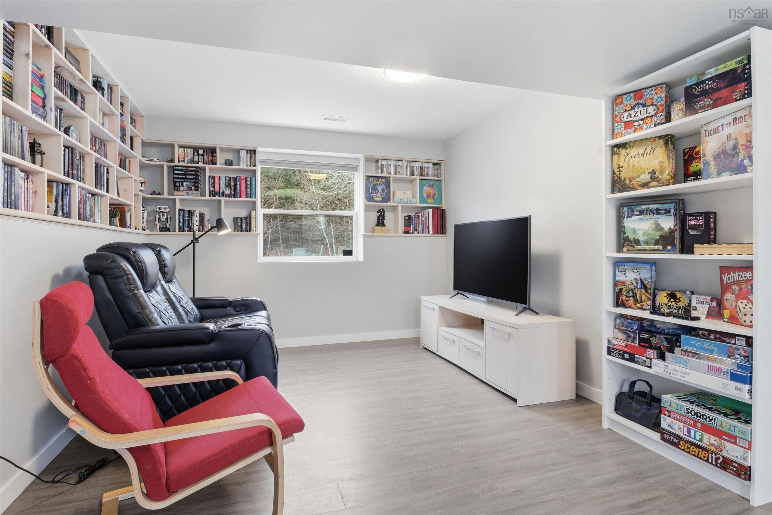 15 Geneva Court, Porters Lake, NS (MLS 202608329)