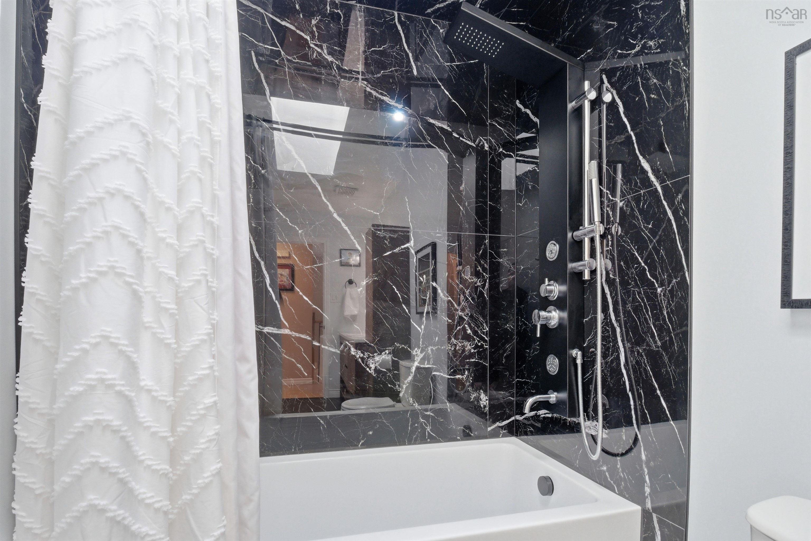 15 Geneva Court, Porters Lake, NS (MLS 202608329)