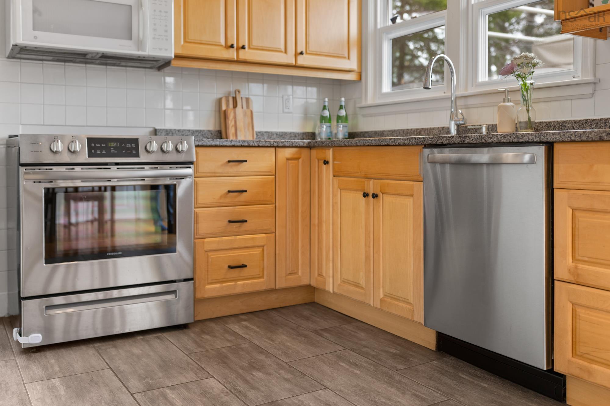 12 Lorway Drive, Dartmouth, NS (MLS 202608330)