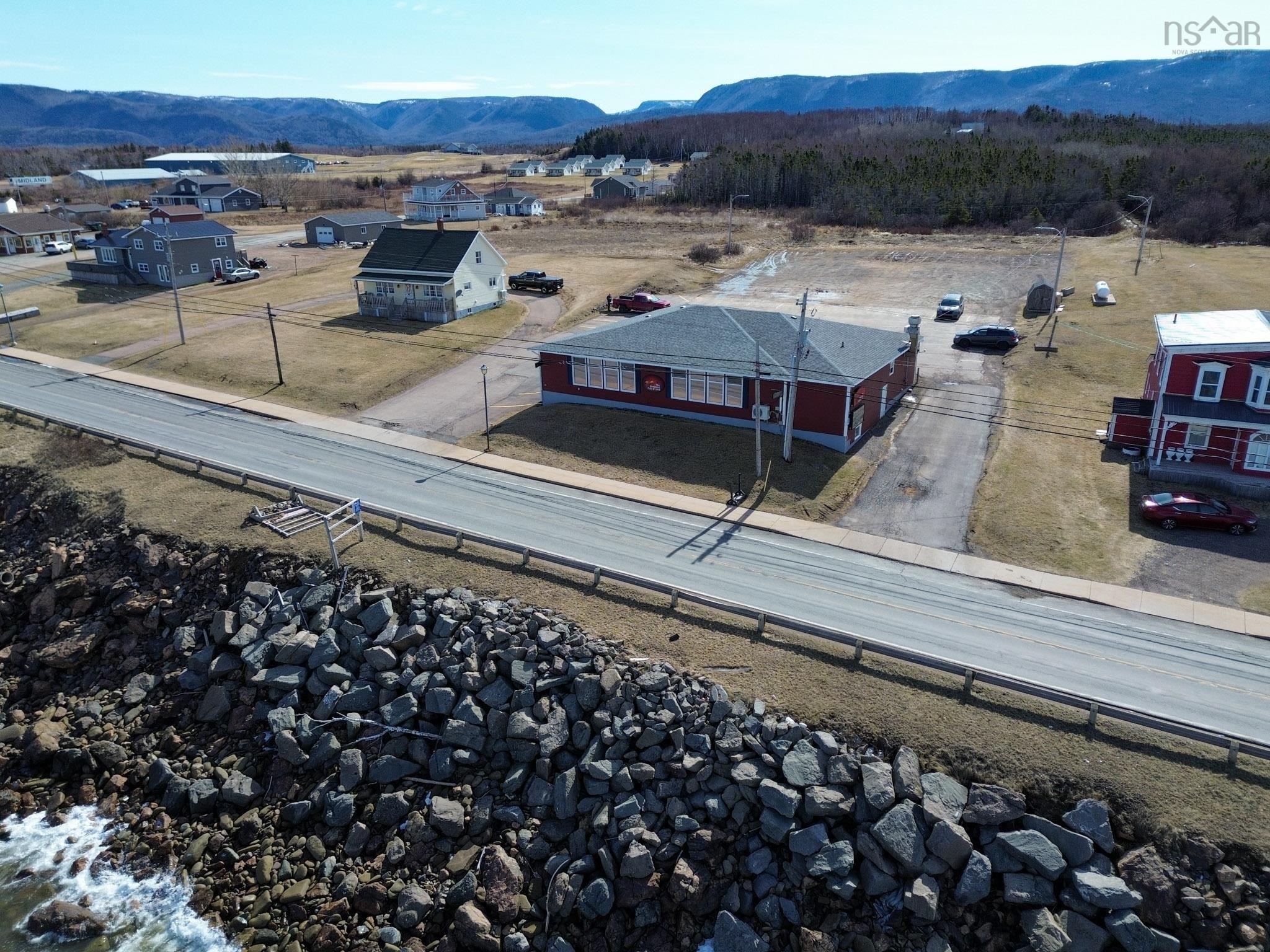 $799,000.00: 15528 Cabot Trail, Chéticamp
