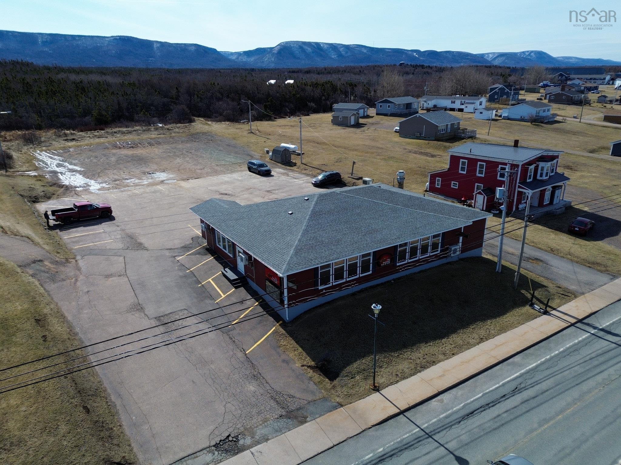 $799,000.00: 15528 Cabot Trail, Chéticamp