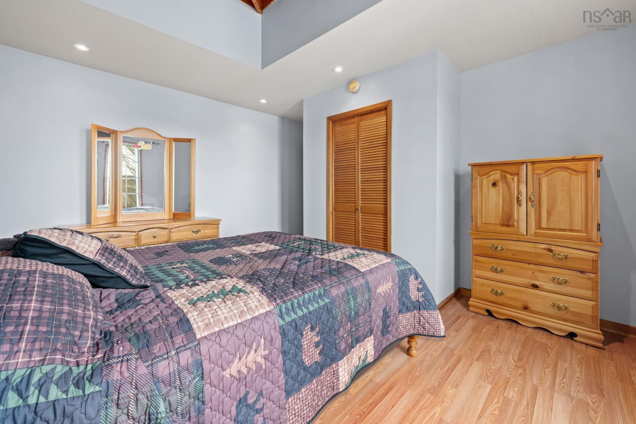 12 Raymoor Drive, Dartmouth, NS (MLS 202608351)