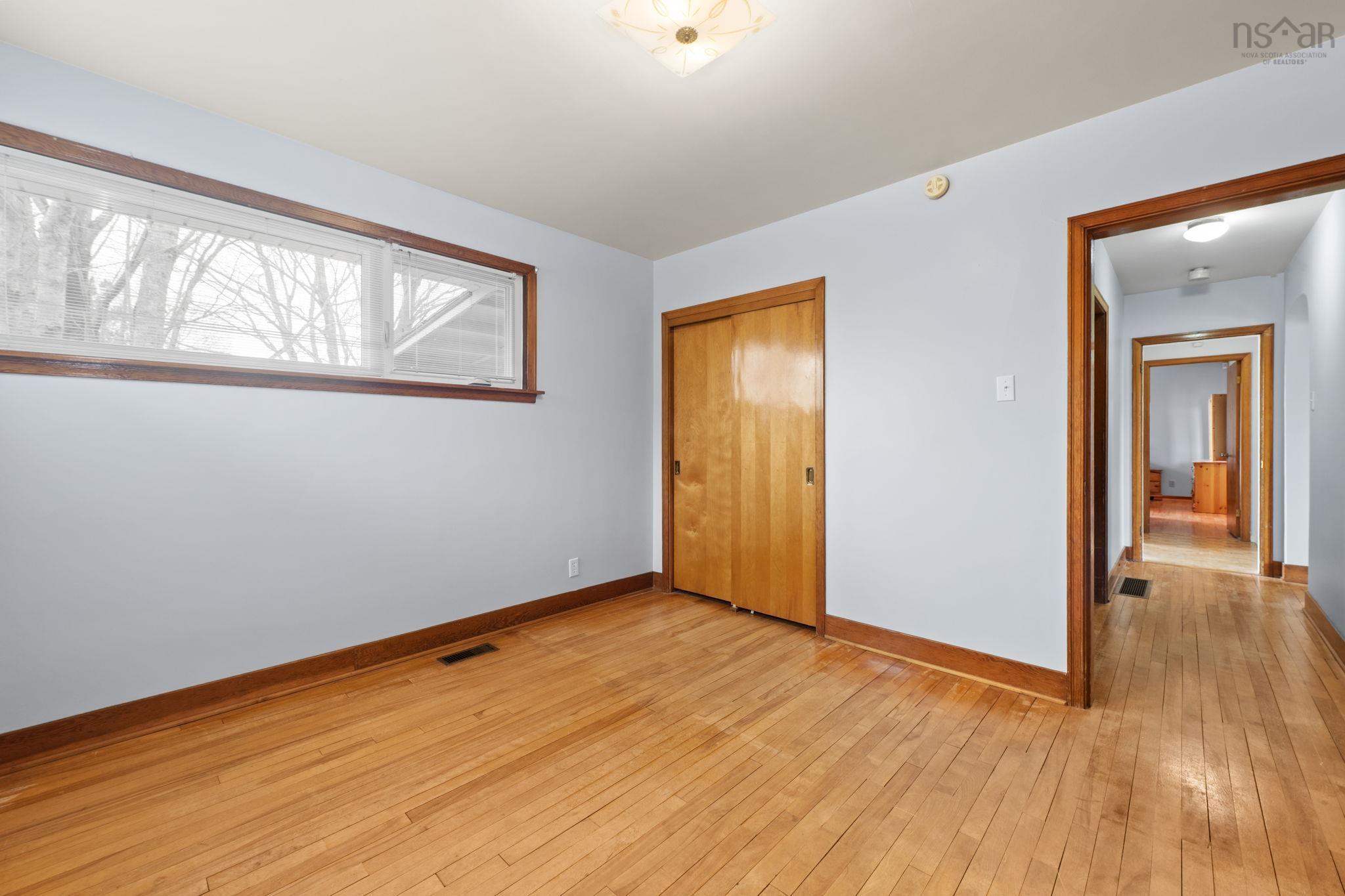 12 Raymoor Drive, Dartmouth, NS (MLS 202608351)