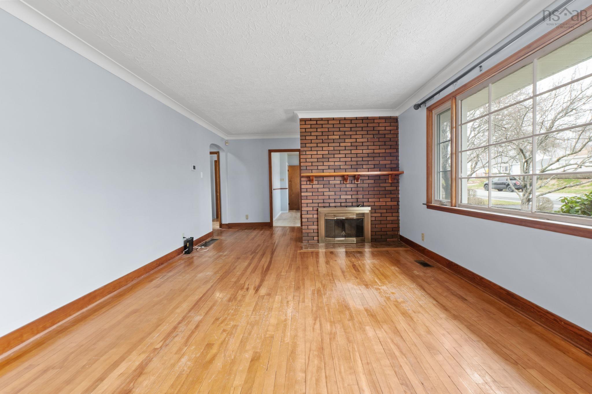 12 Raymoor Drive, Dartmouth, NS (MLS 202608351)