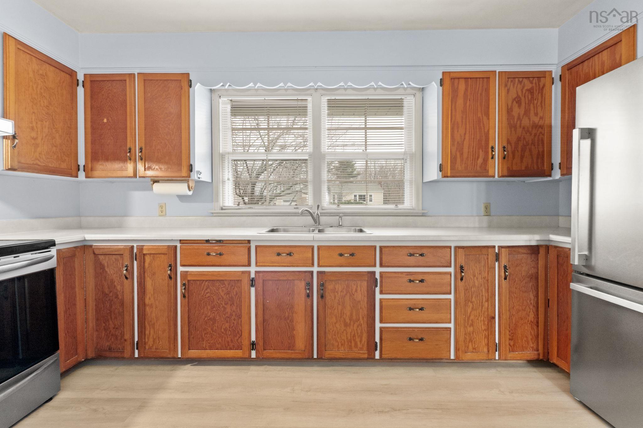 12 Raymoor Drive, Dartmouth, NS (MLS 202608351)