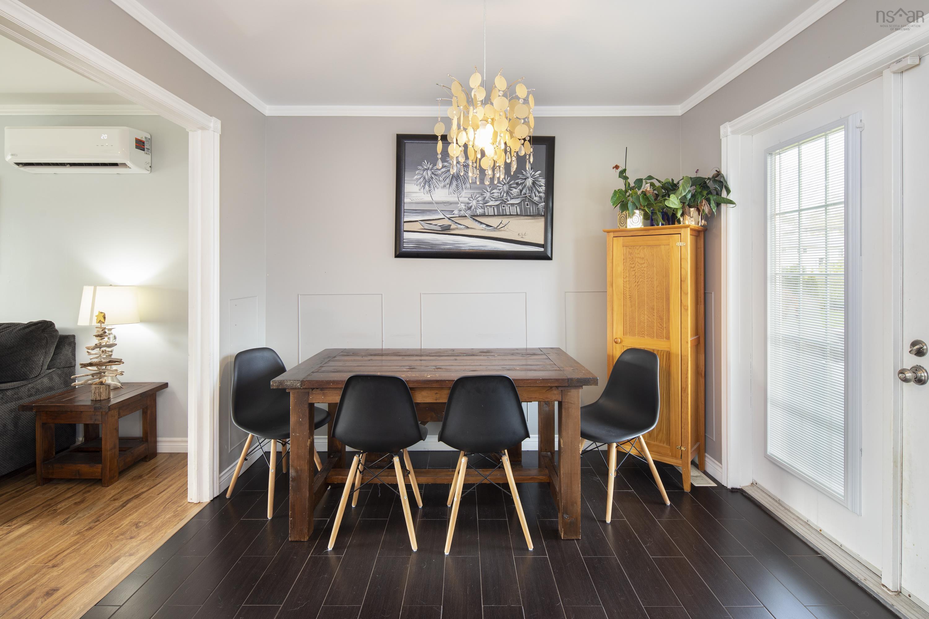 $599,900.00: 4 Evergreen Drive, Cole Harbour