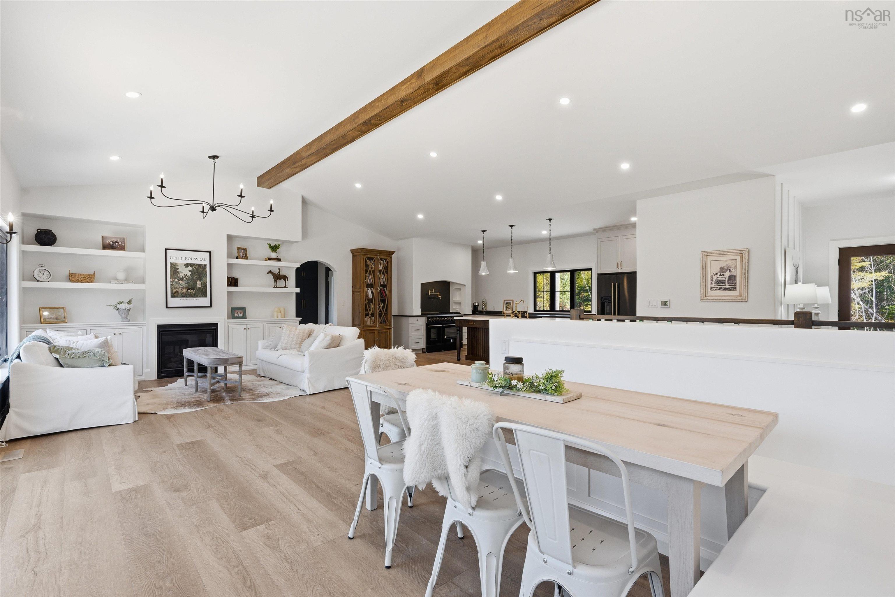 $849,999.00: 225 510 Heritage Way, East Uniacke
