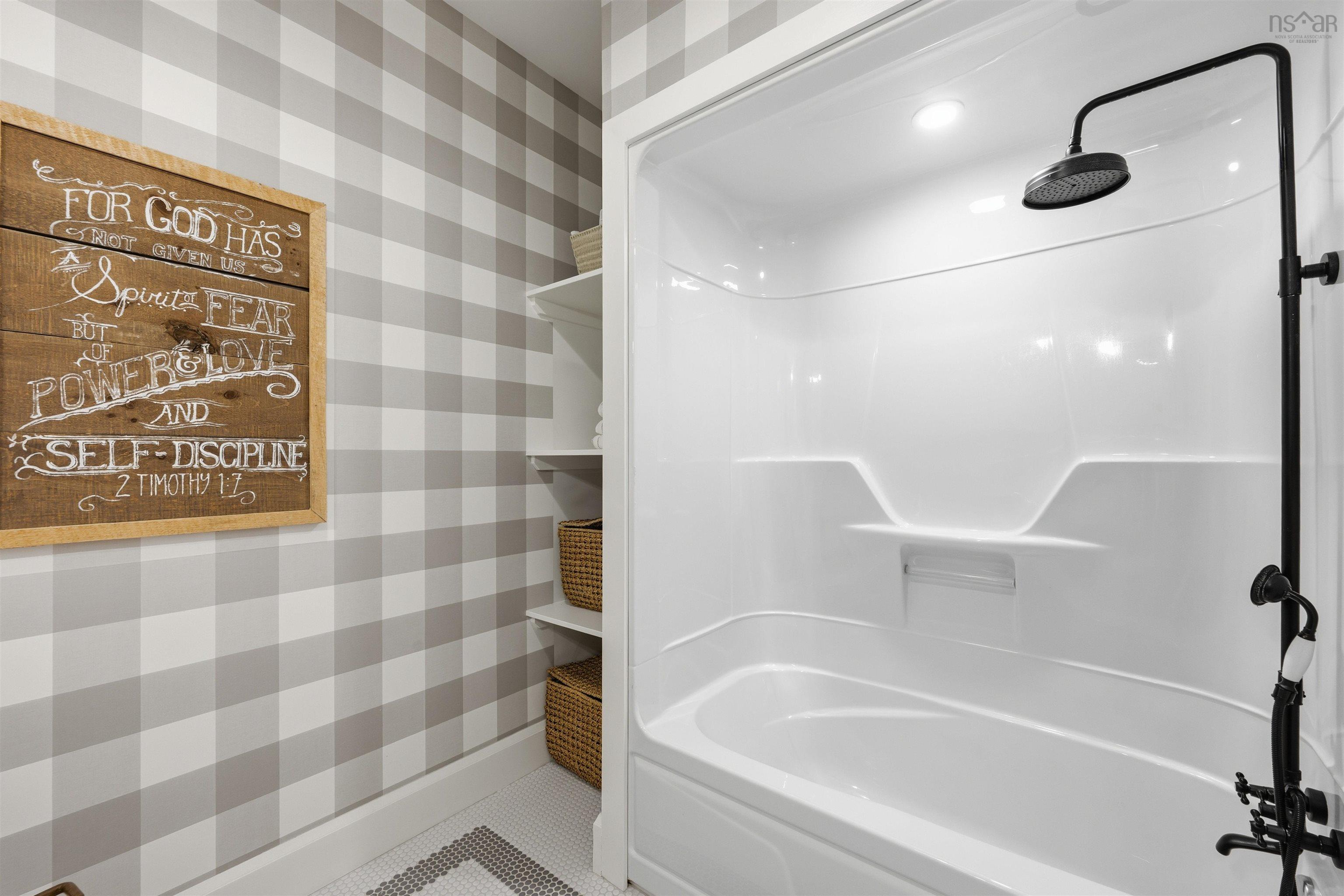 $849,999.00: 225 510 Heritage Way, East Uniacke