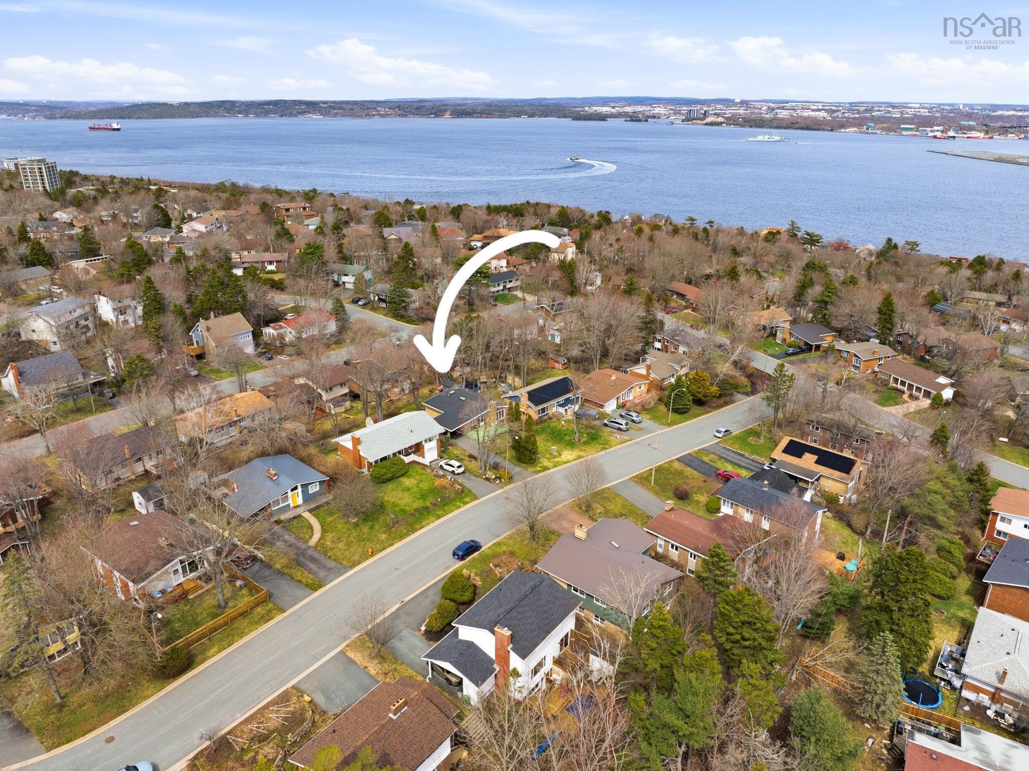 $584,900.00: 9 Parmbelle Lane, Halifax