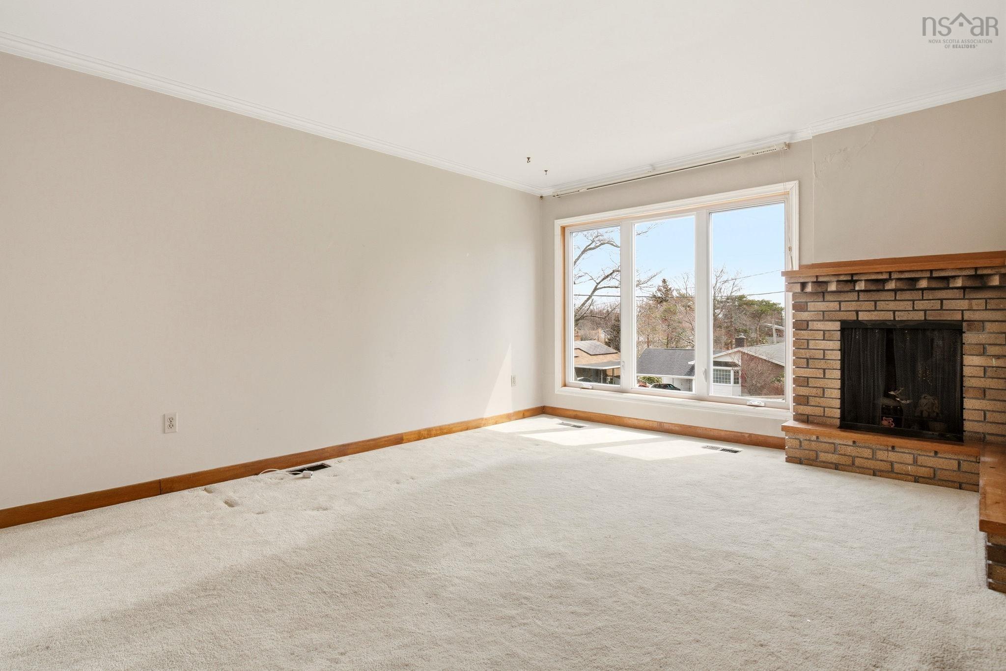 $584,900.00: 9 Parmbelle Lane, Halifax