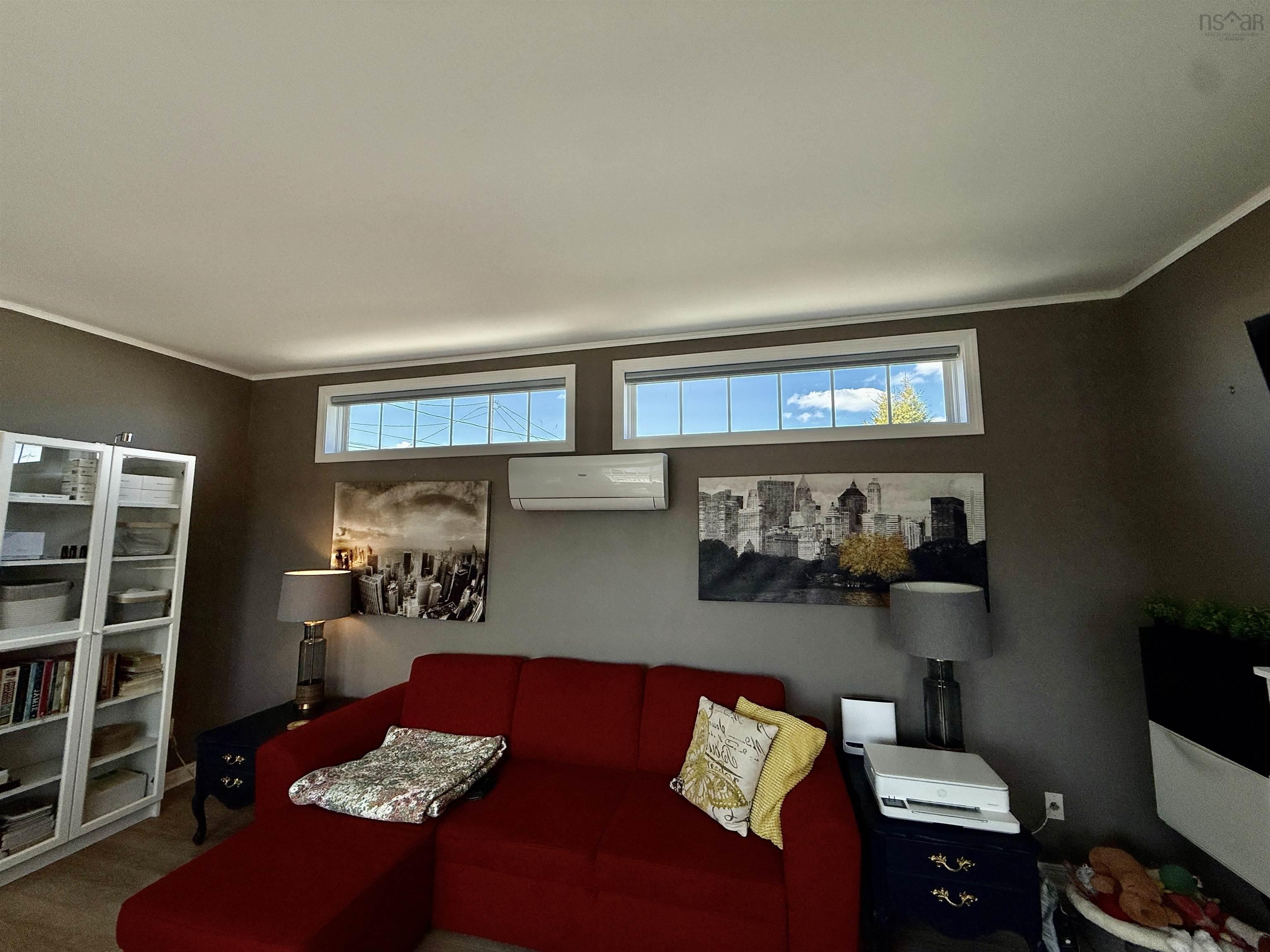 $269,900.00: 8 Wilson Avenue, Dartmouth