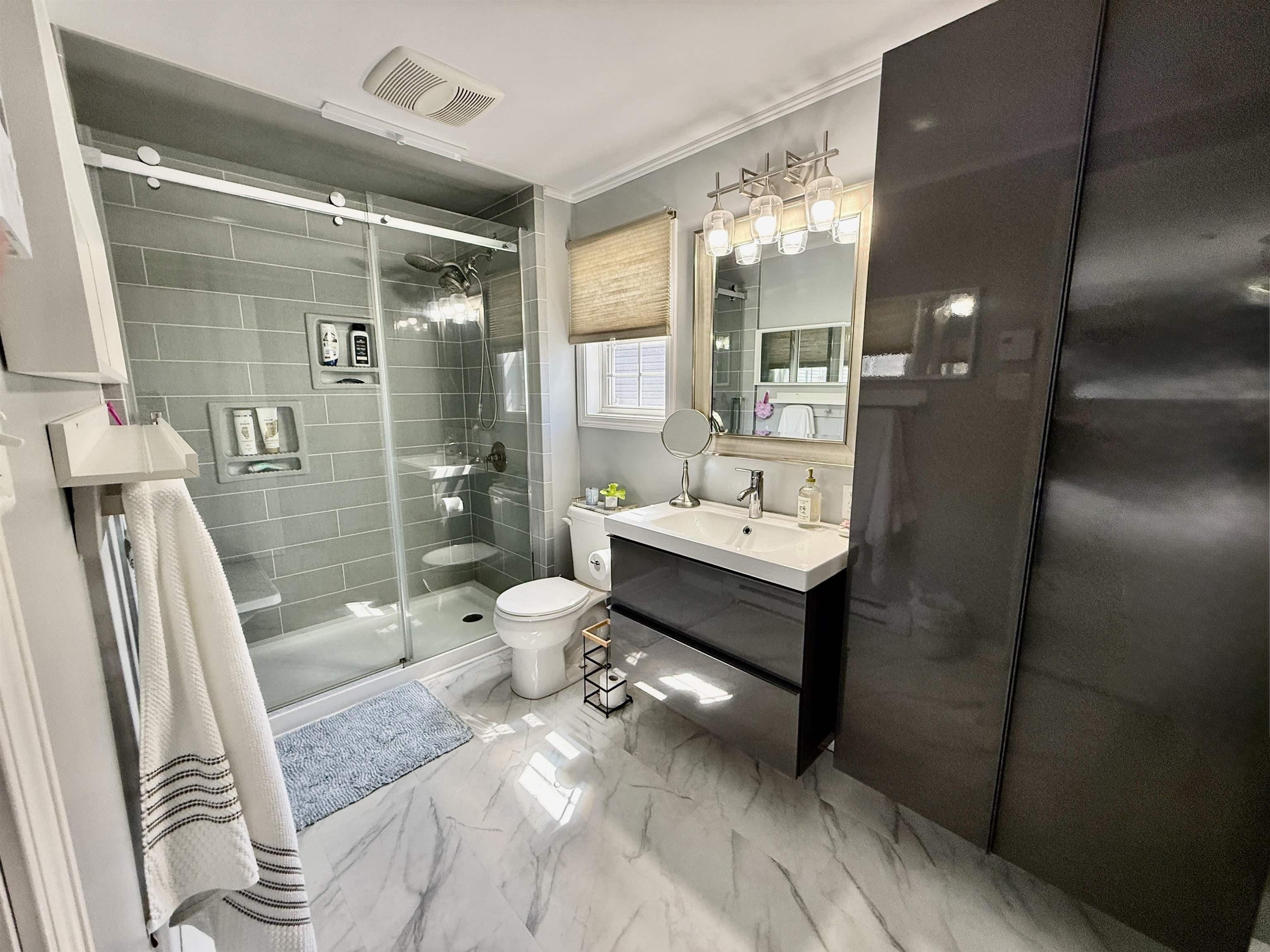 $269,900.00: 8 Wilson Avenue, Dartmouth