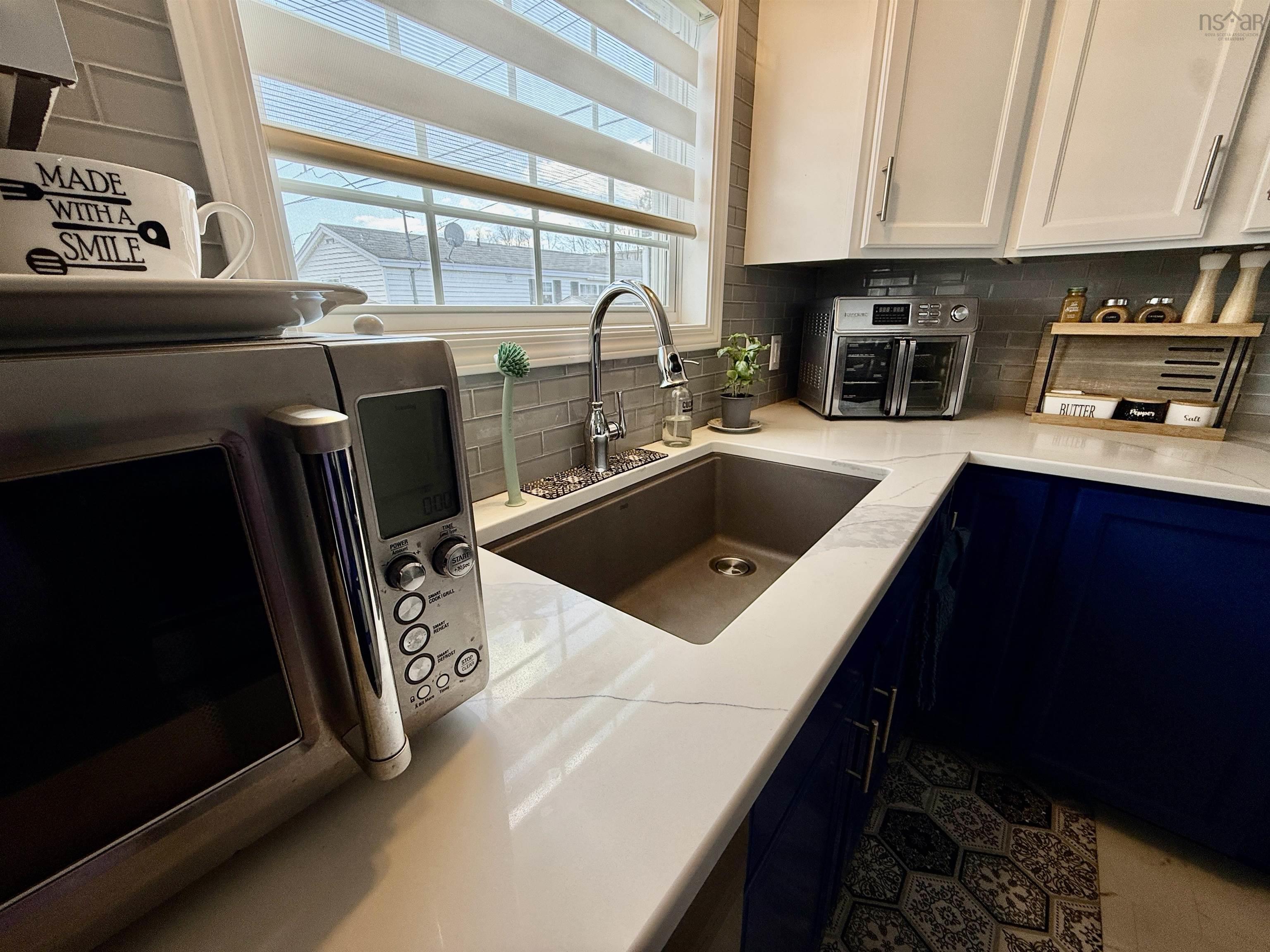 $269,900.00: 8 Wilson Avenue, Dartmouth