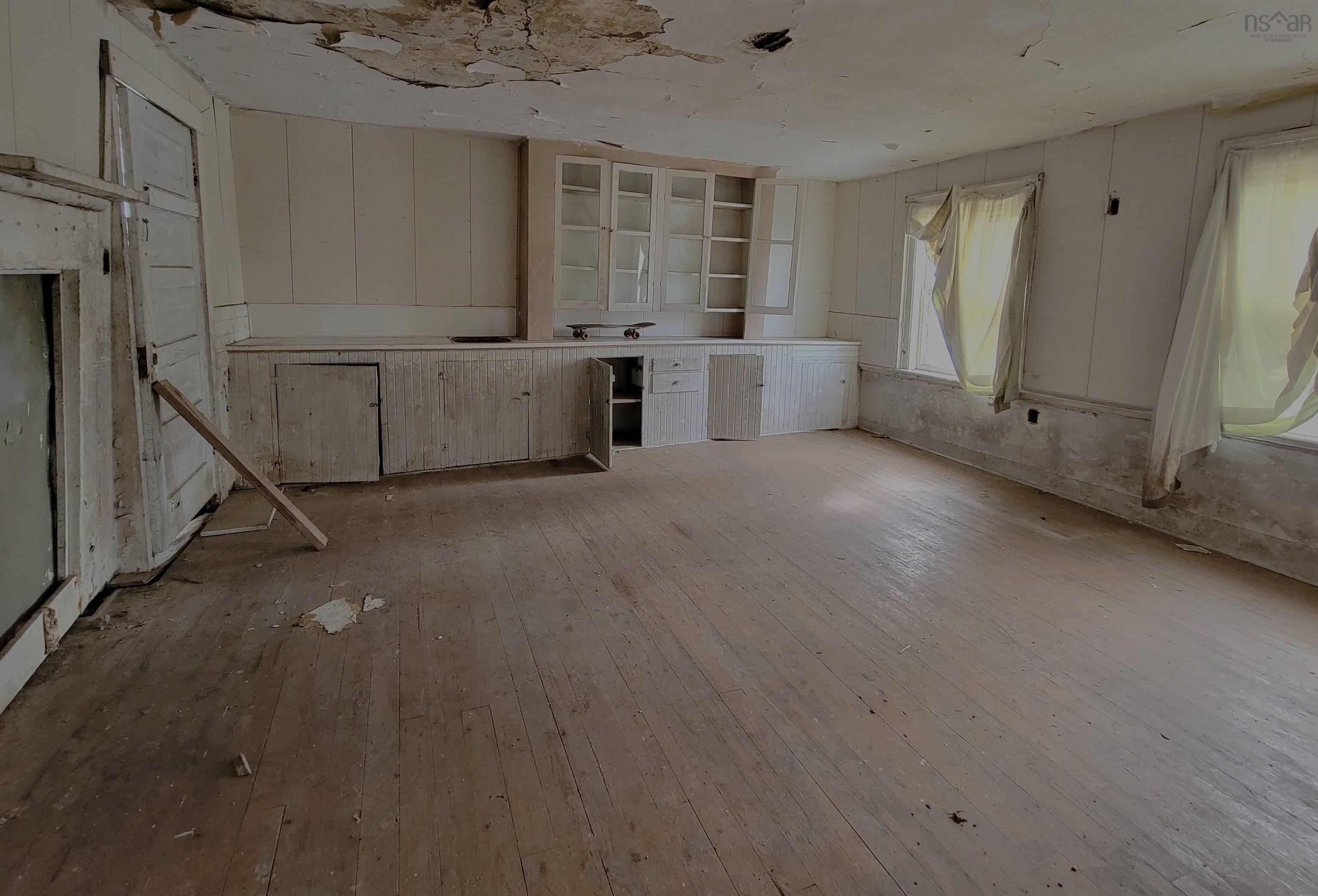 $199,000.00: 155 Pelham Street, Lunenburg