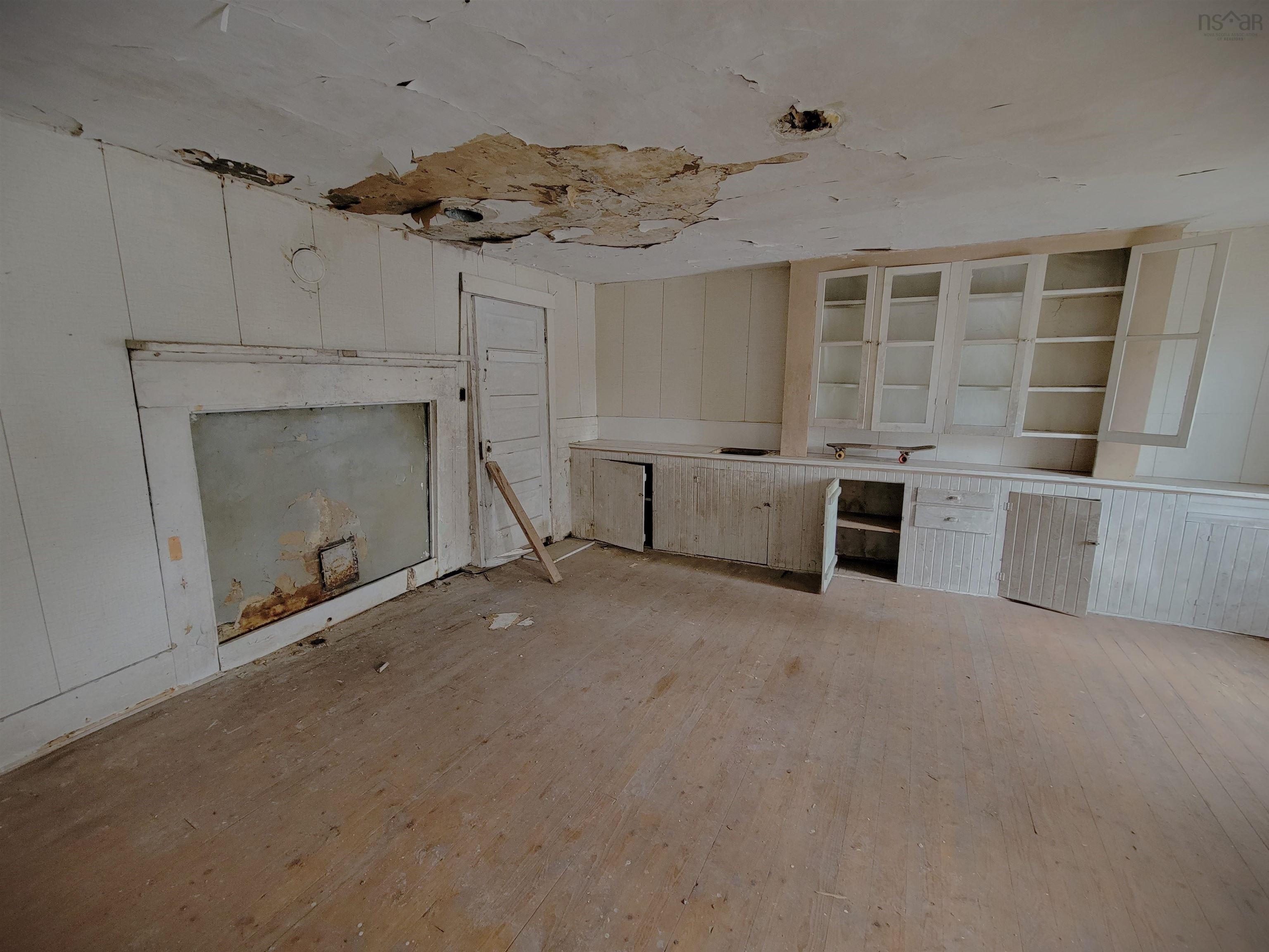 $199,000.00: 155 Pelham Street, Lunenburg