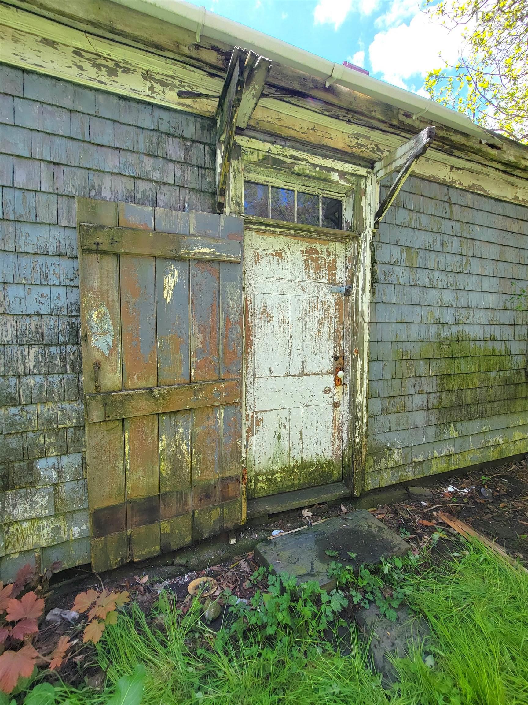 $199,000.00: 155 Pelham Street, Lunenburg