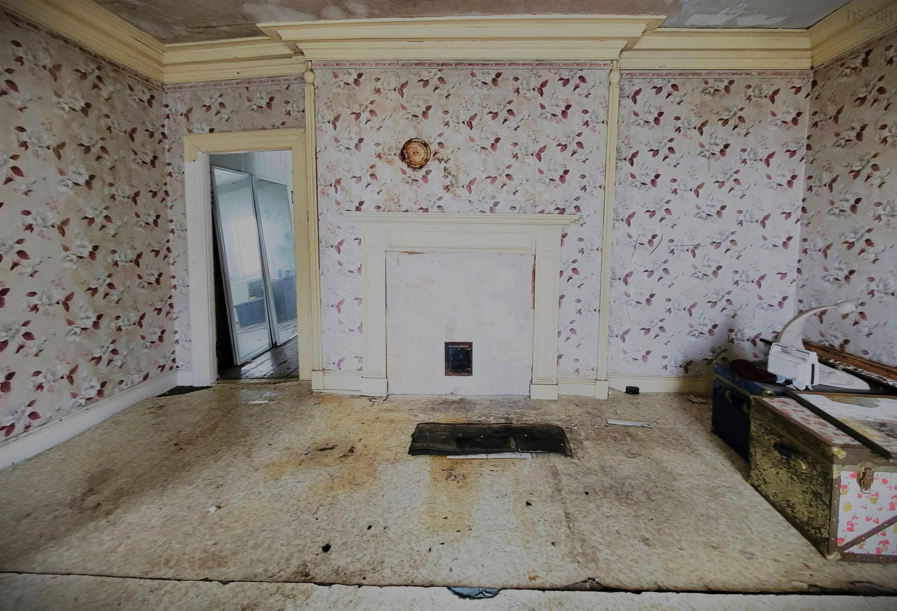 $199,000.00: 155 Pelham Street, Lunenburg