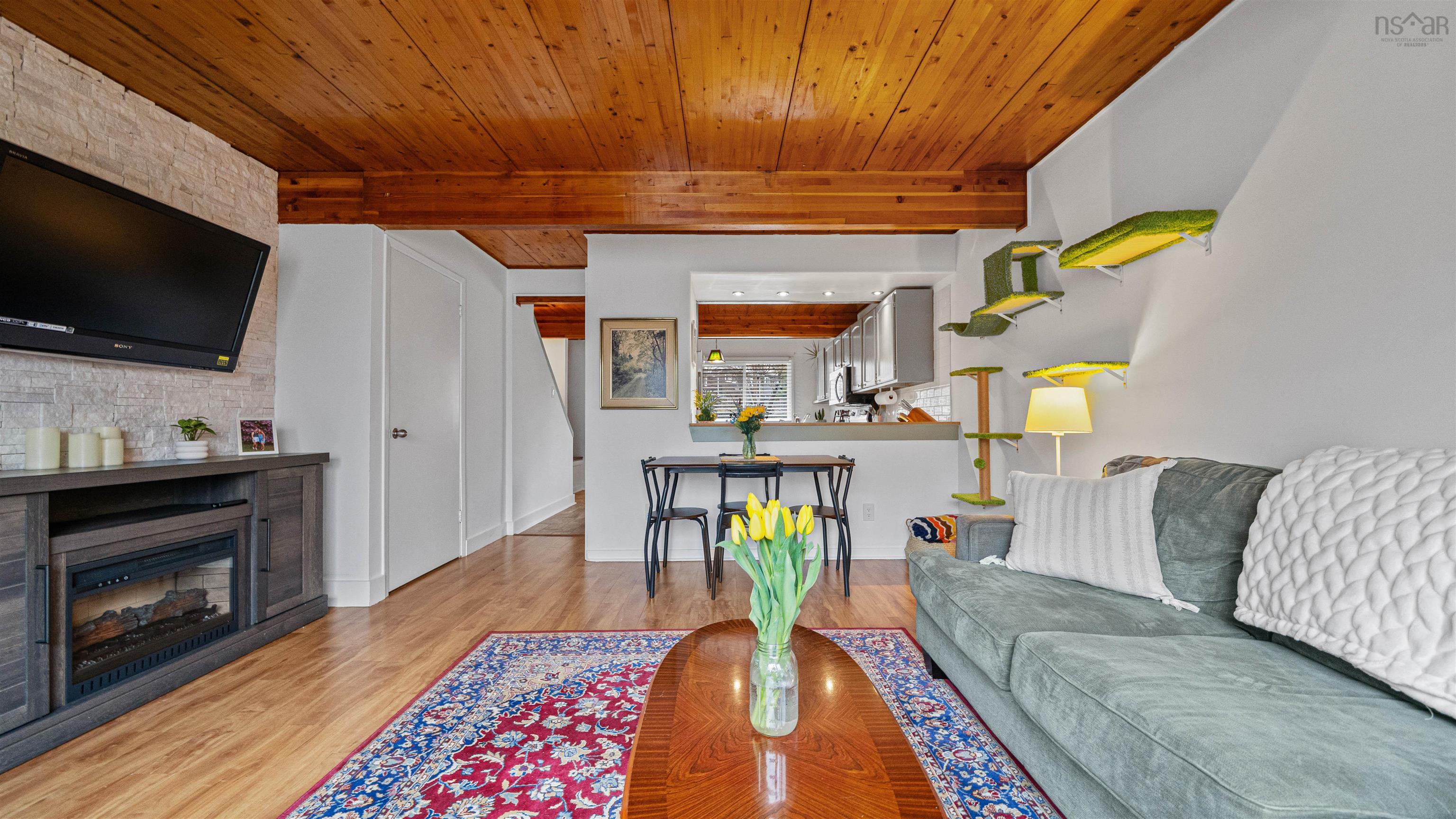 $360,000.00: 107 Cavendish Road, Halifax