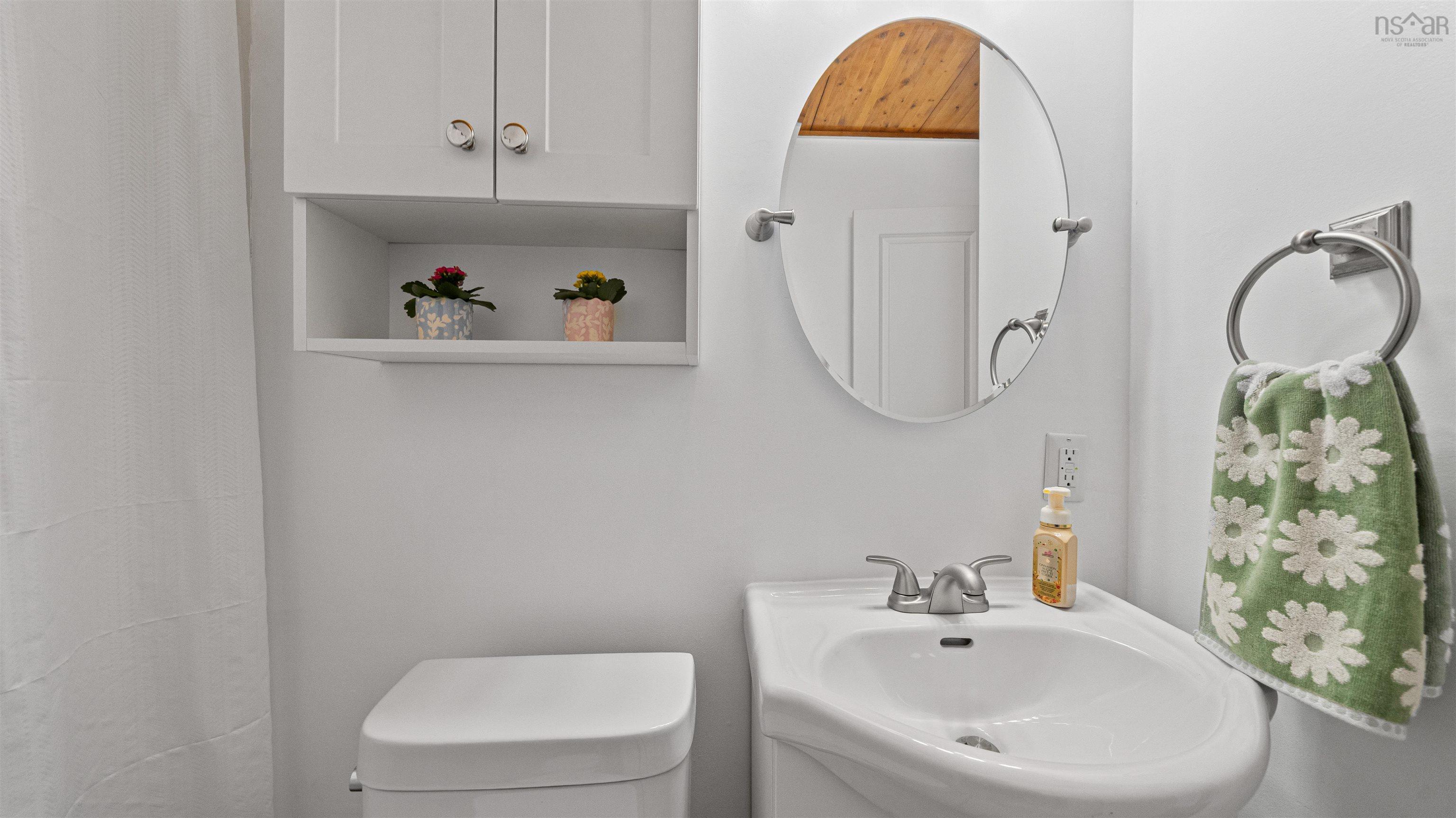 $360,000.00: 107 Cavendish Road, Halifax